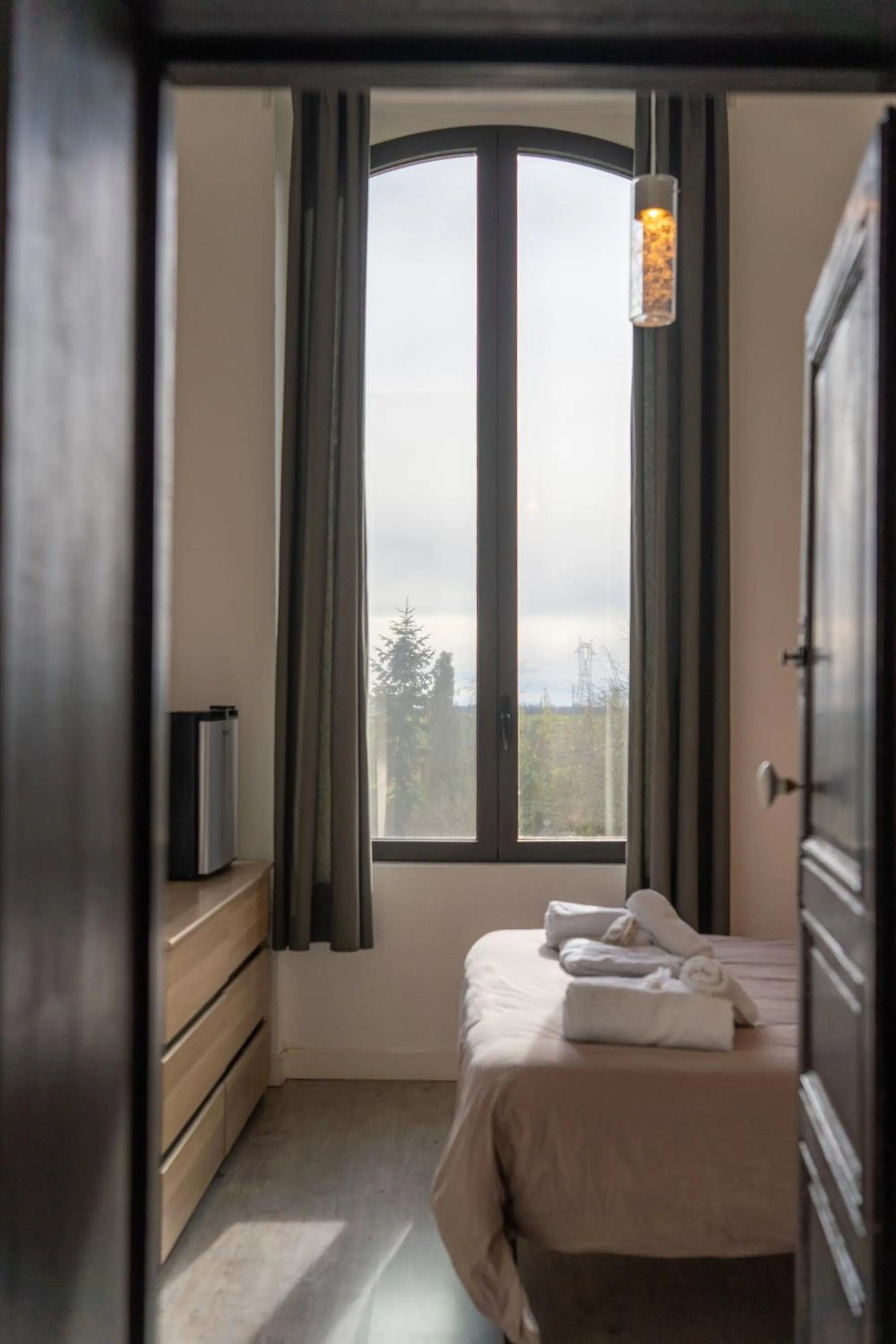 Bed in Château Fourclins Domaine privatif 15 personnes Parc & Bassin naturel Proche Toulouse