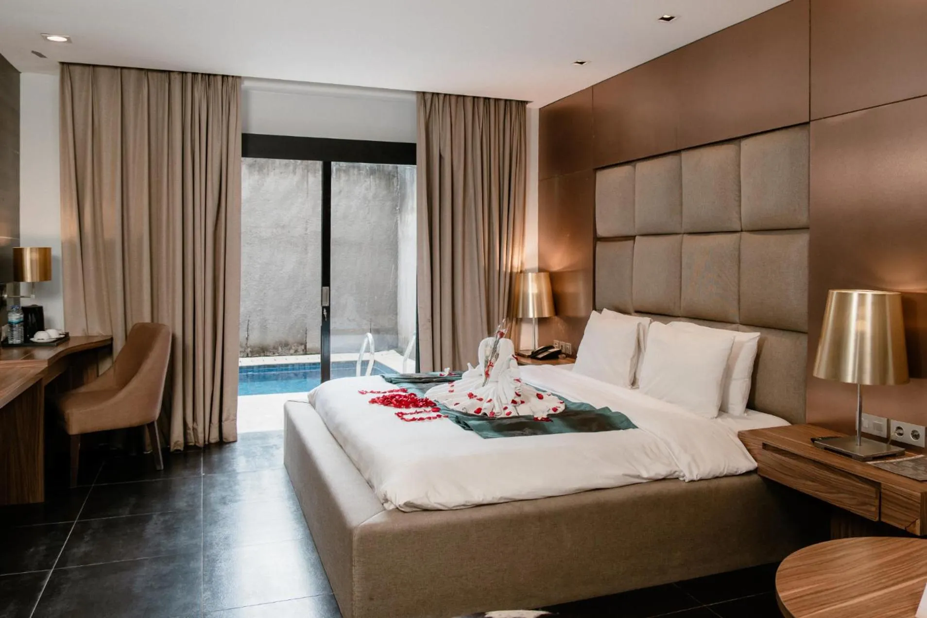 Decorative detail, Bed in Amaroossa Suite Bali