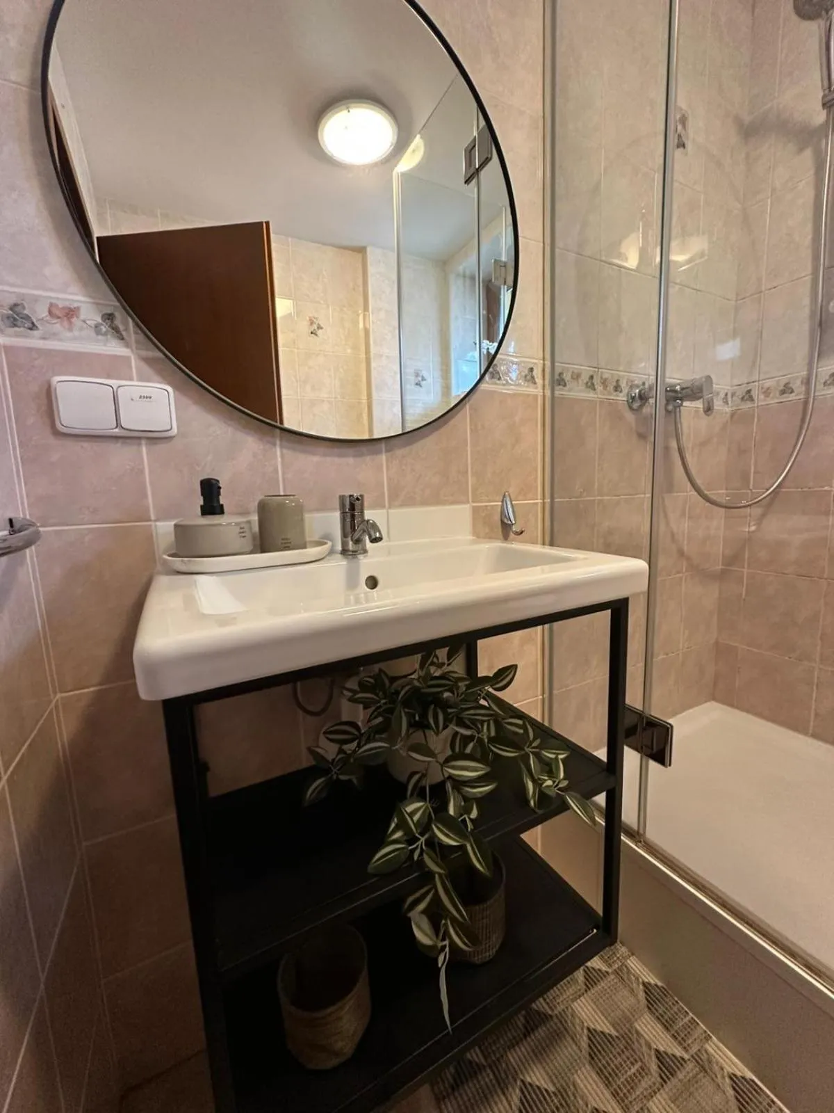 Shower in Vila Martina