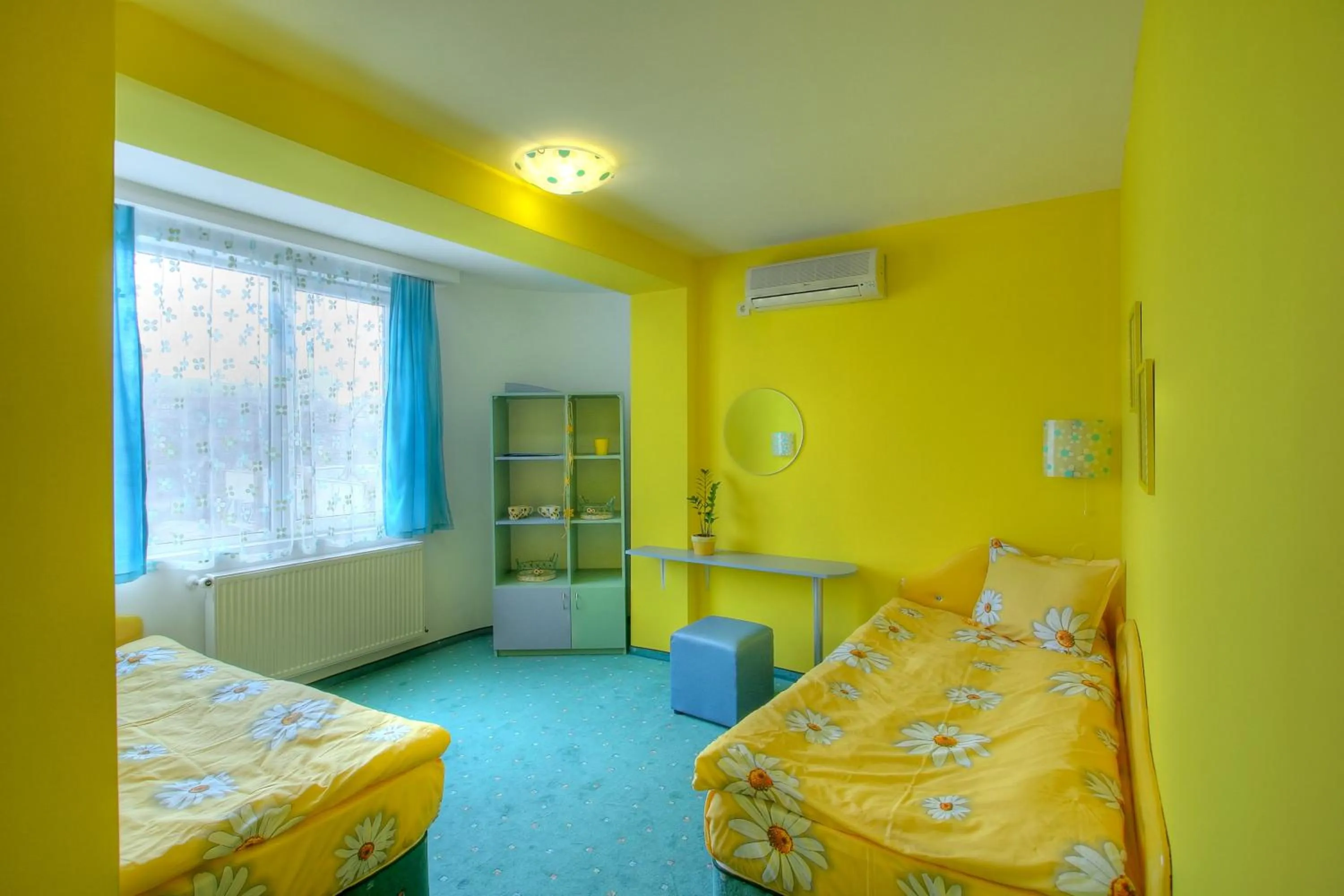 Photo of the whole room in Family Hotel Mania