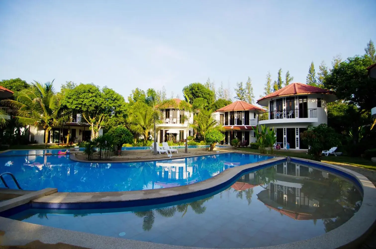 Pool view in Mango Spa & Resort Pool view in Mango Spa & Resort