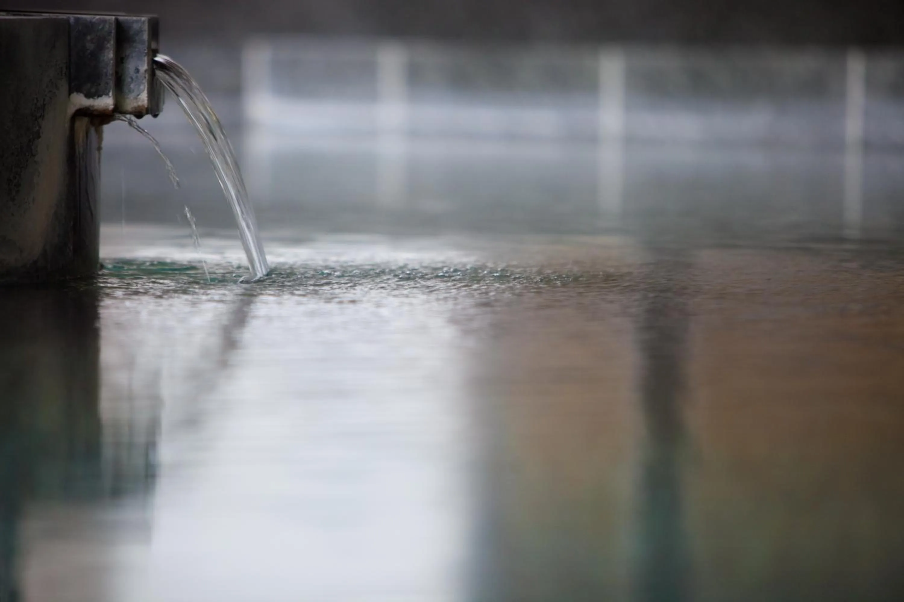 Hot Spring Bath in Yufuin Hotel Shuhokan