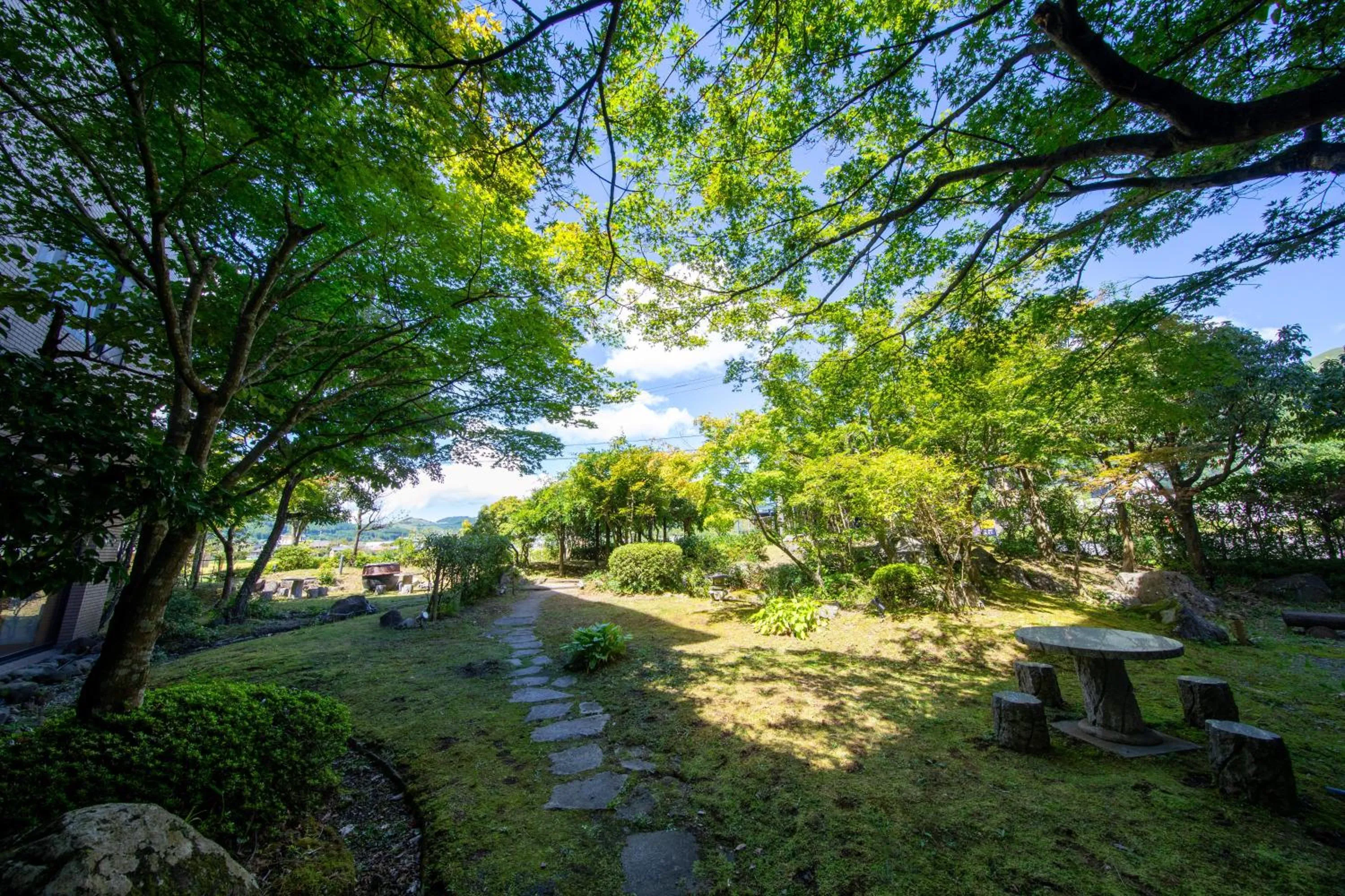 Garden in Yufuin Hotel Shuhokan