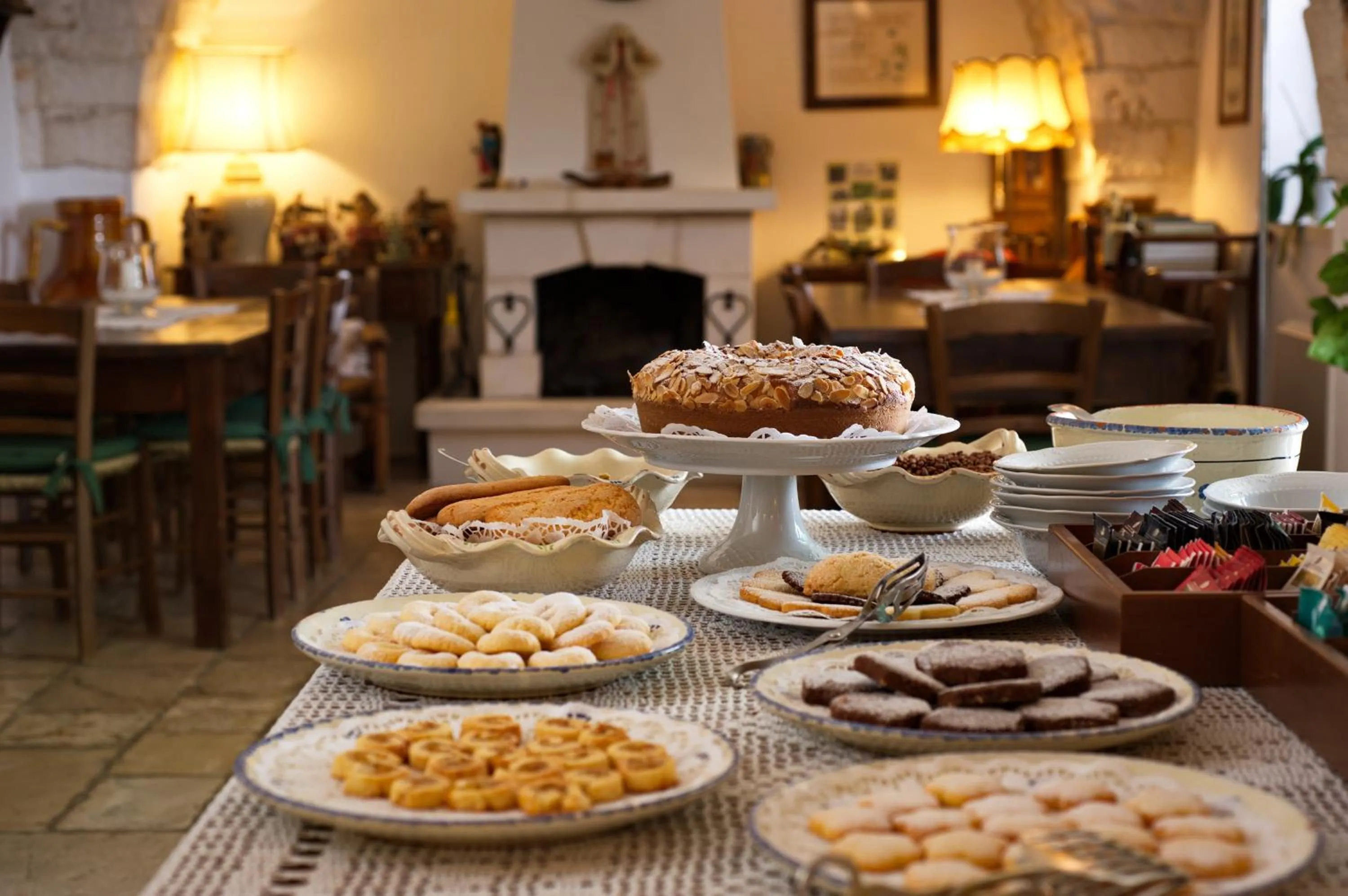 Buffet breakfast in Masseria Il Frantoio