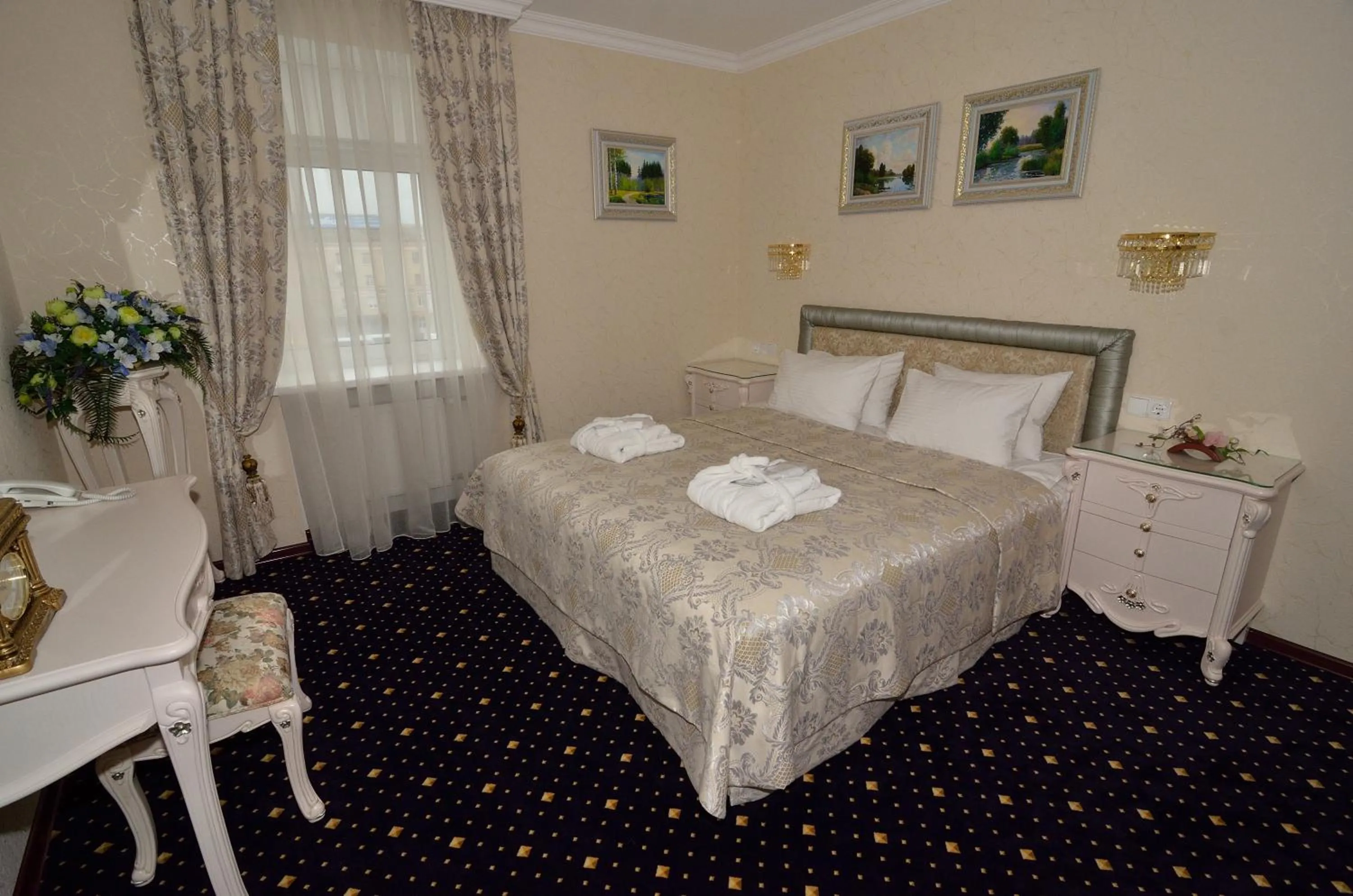 Bed in Hotel Ukraine Rivne