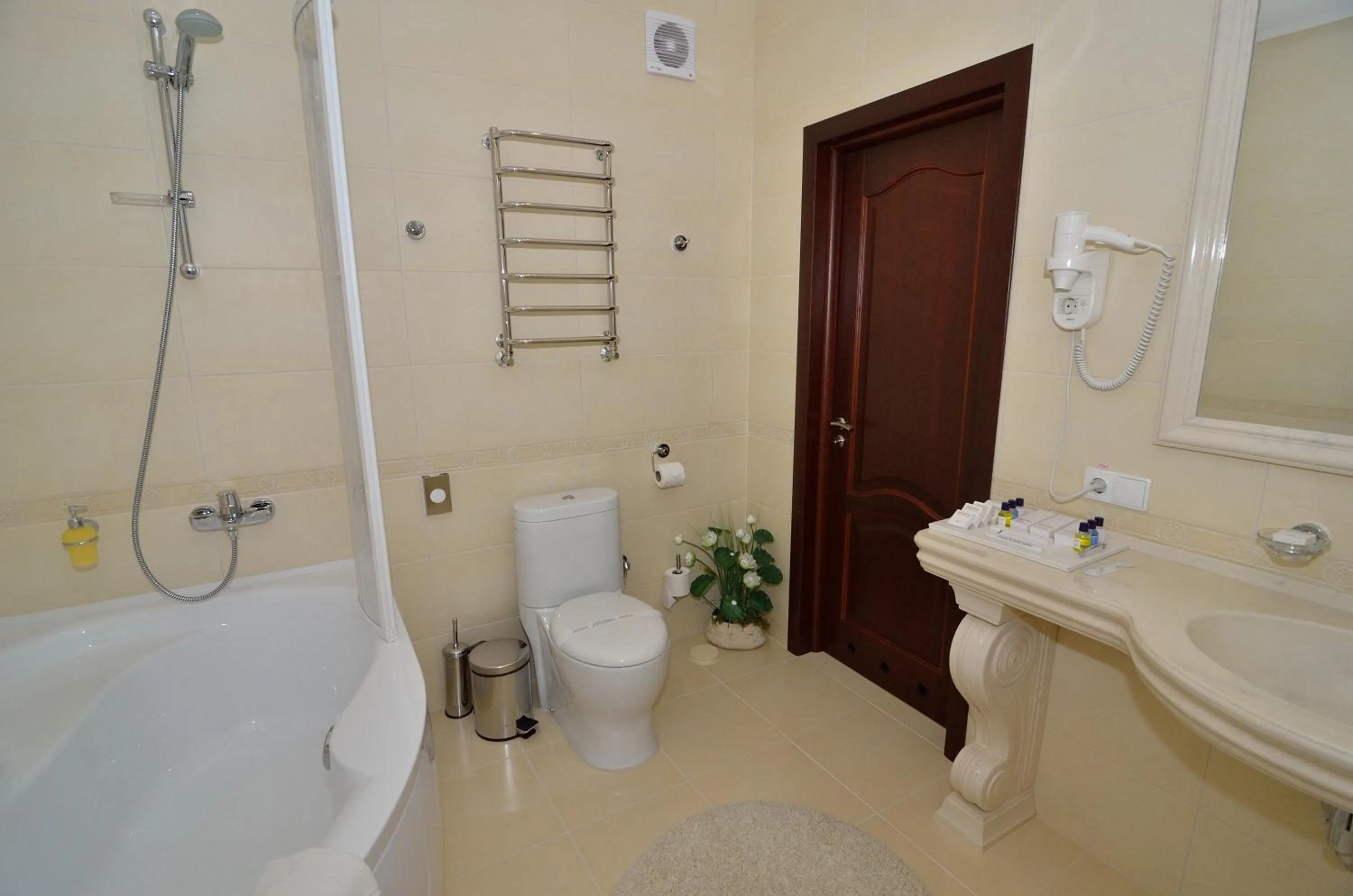 Bathroom in Hotel Ukraine Rivne