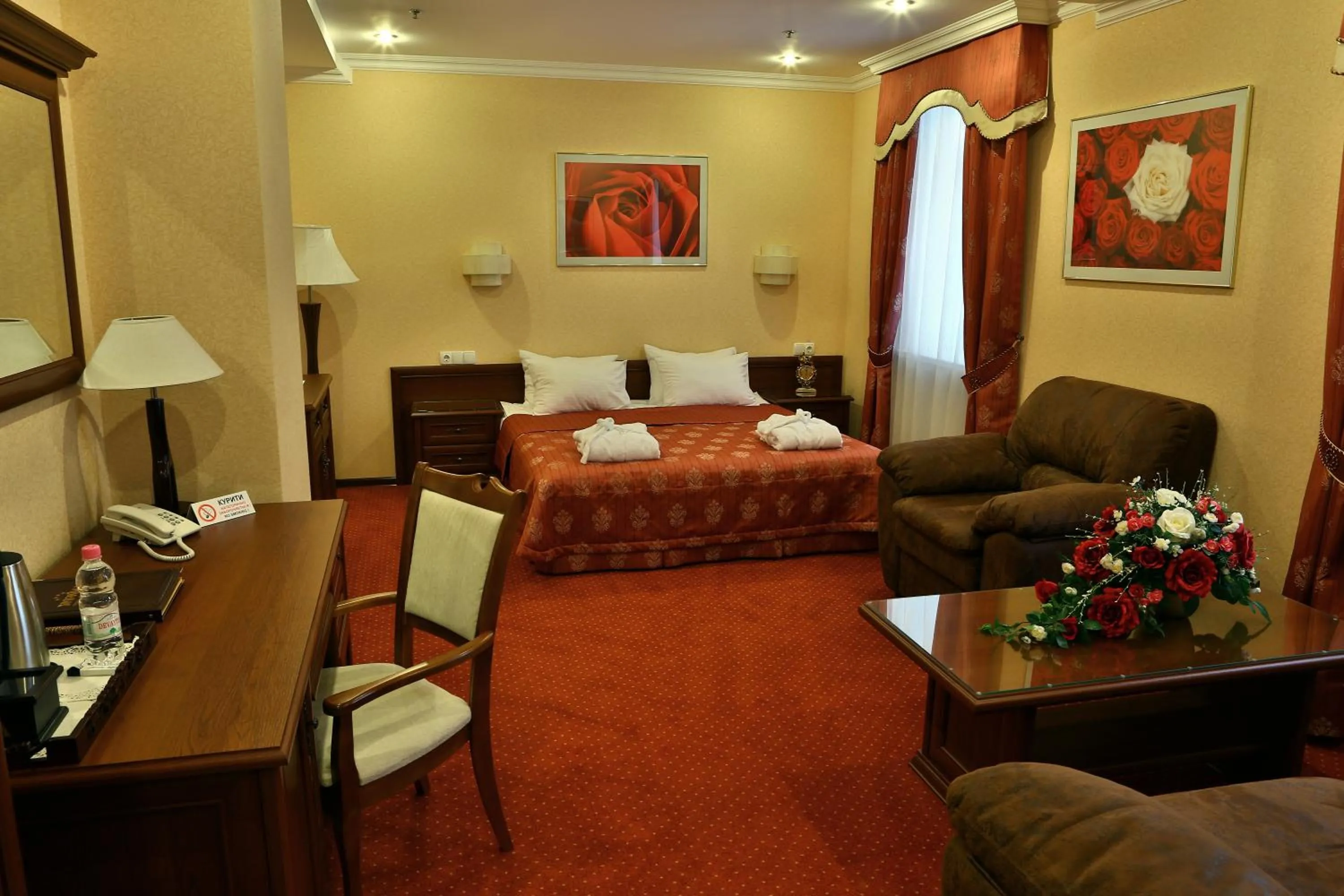 Bed in Hotel Ukraine Rivne