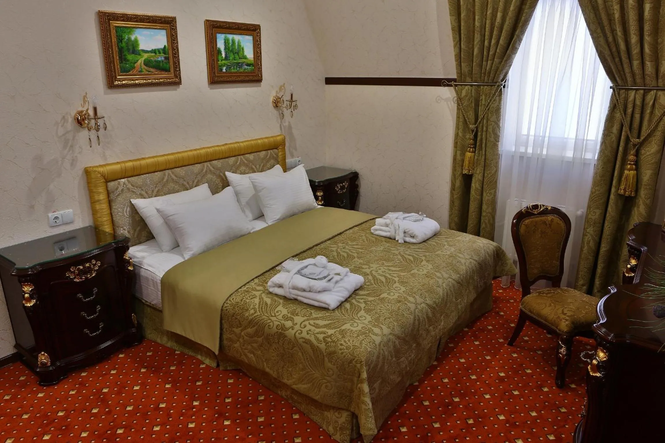 Bed in Hotel Ukraine Rivne