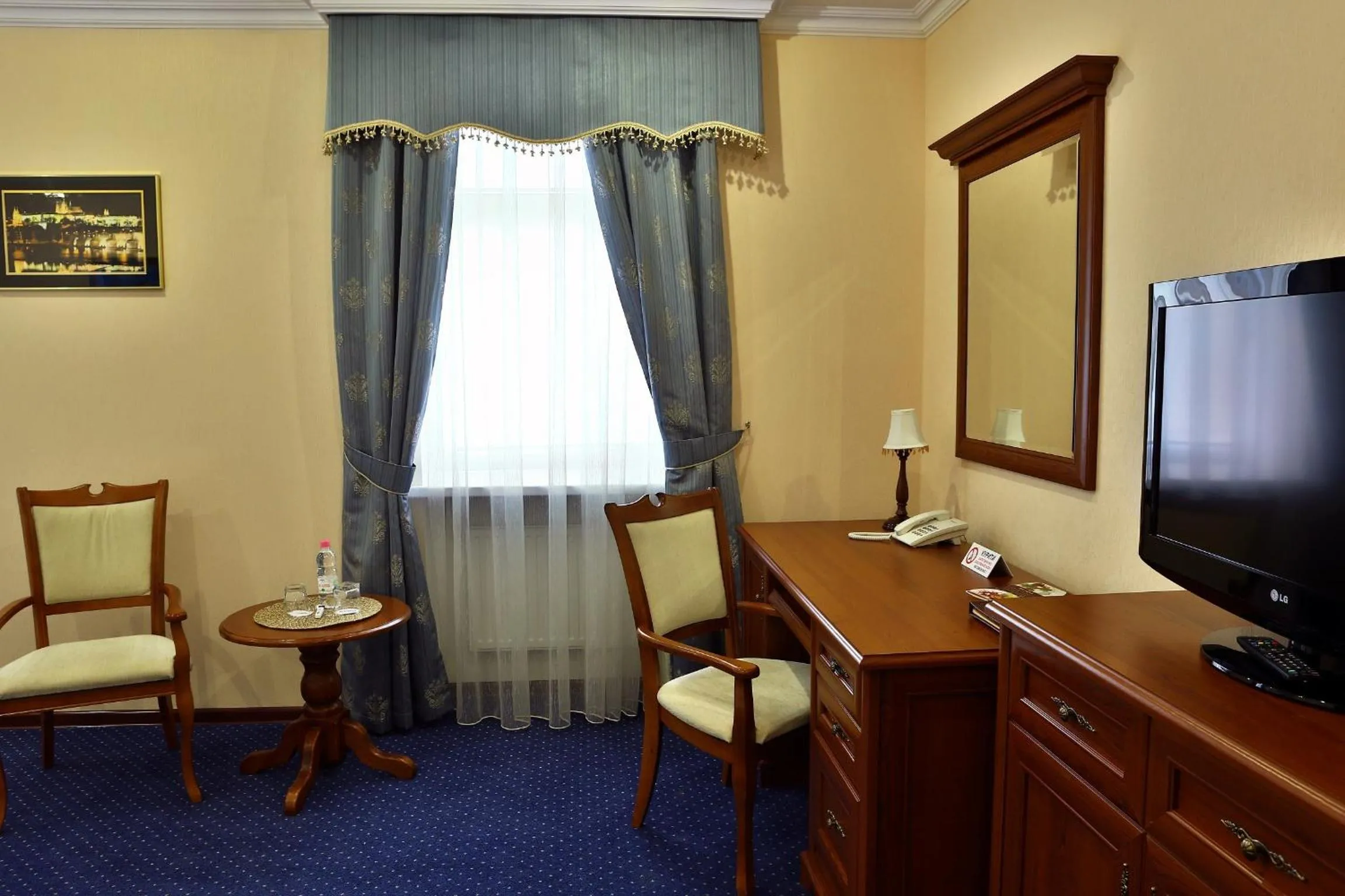 TV and multimedia in Hotel Ukraine Rivne