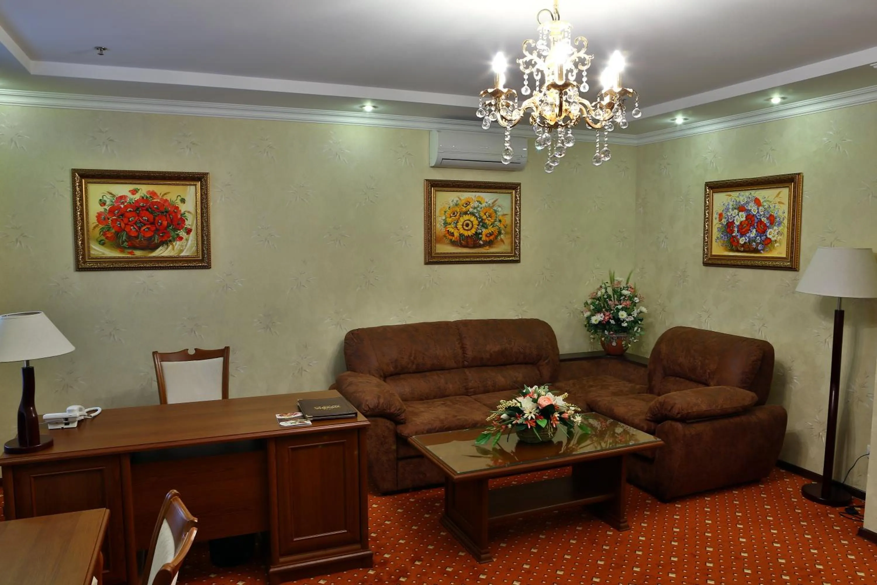 Seating area in Hotel Ukraine Rivne