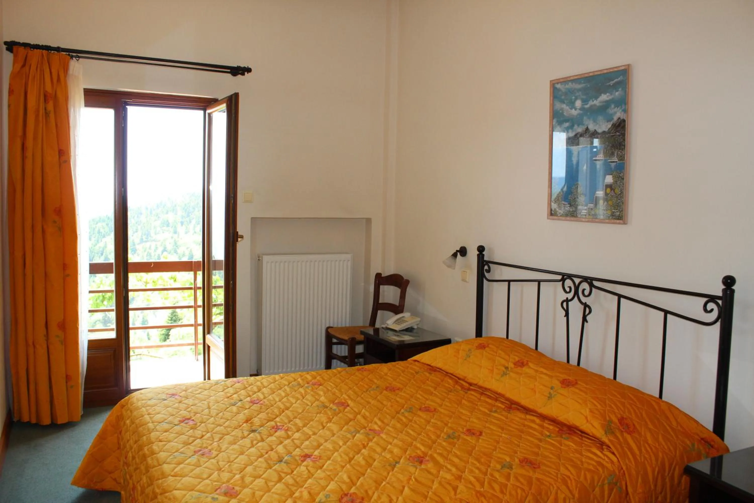 Bed in Elatou