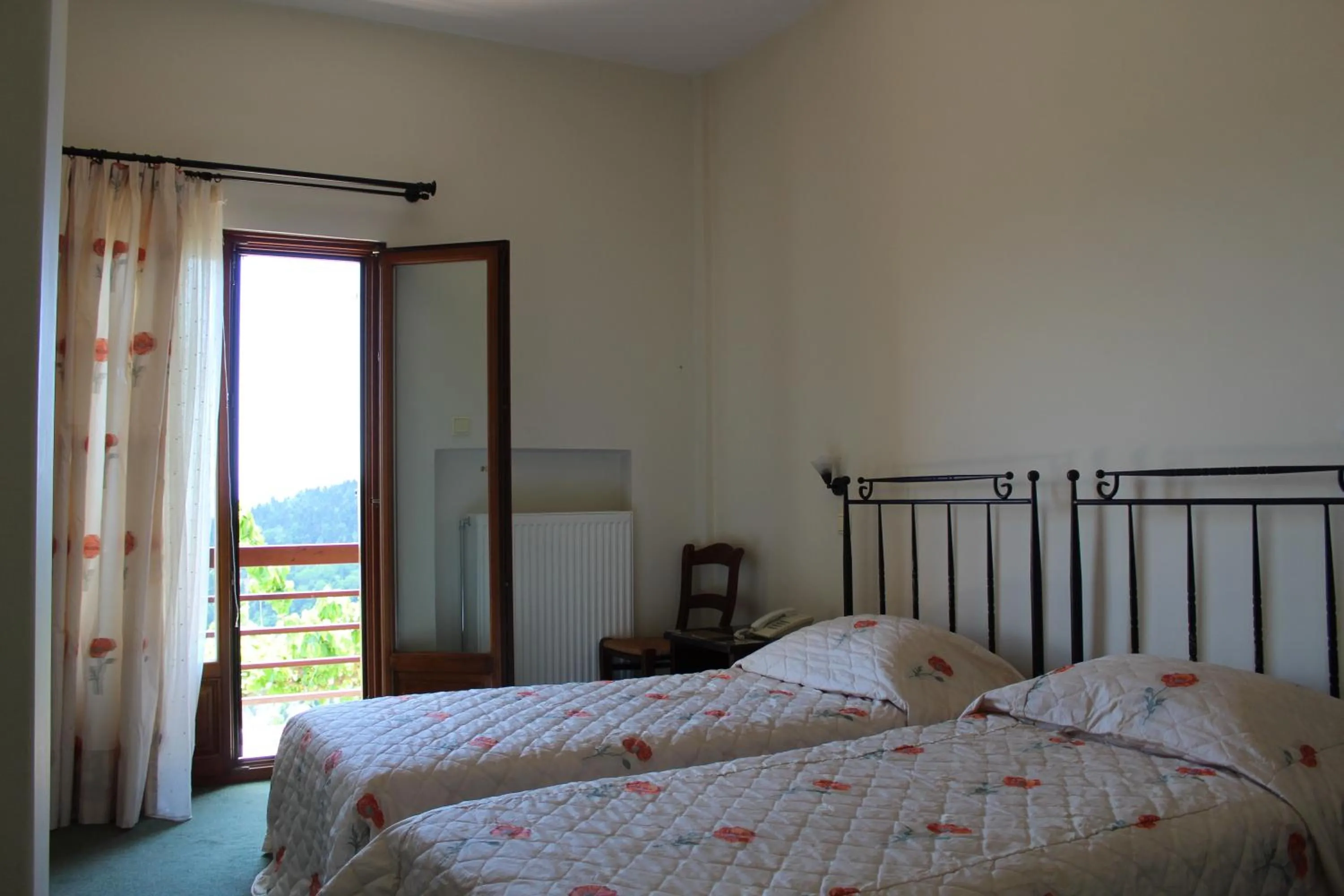 Bed in Elatou