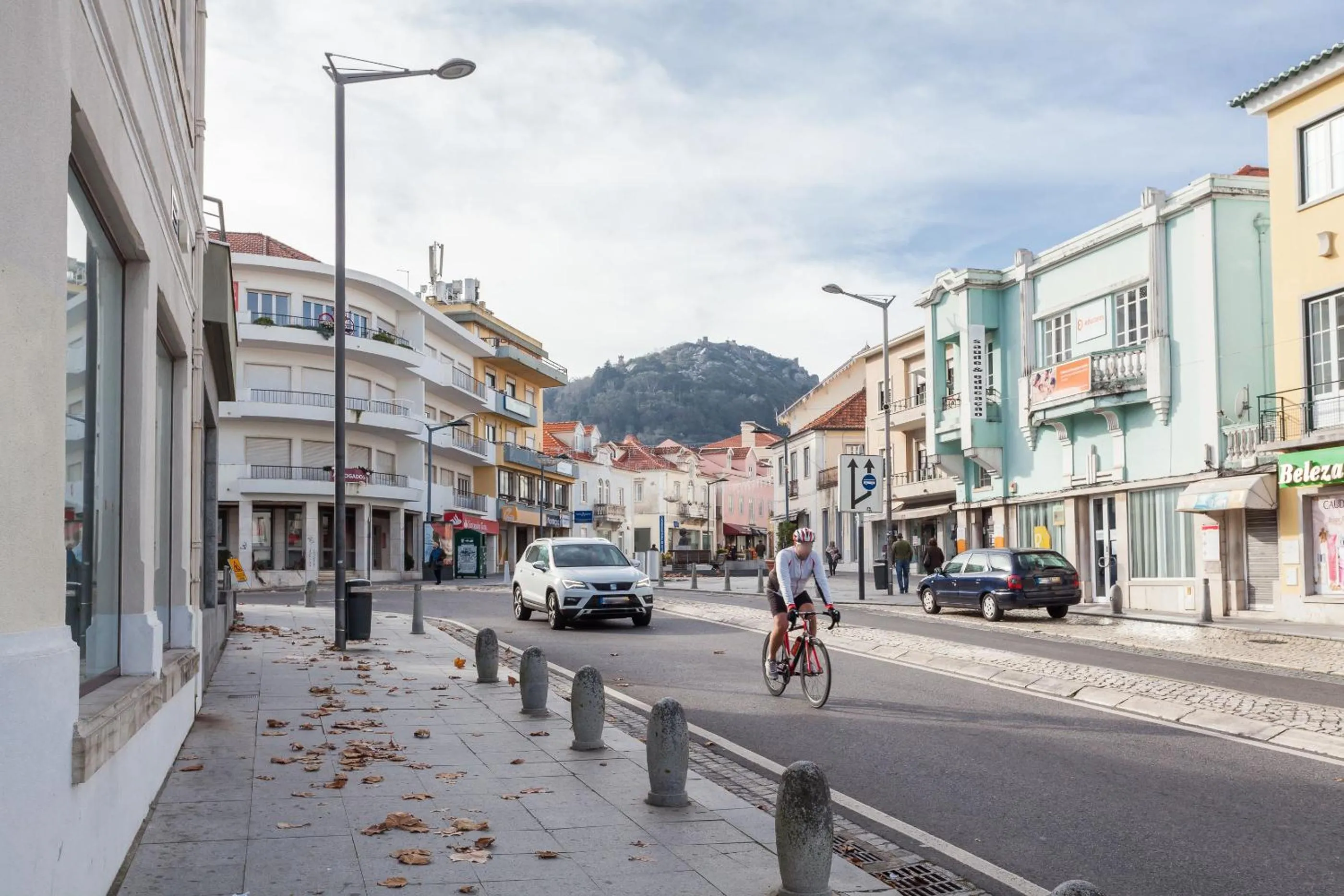 Neighbourhood in MouraLua