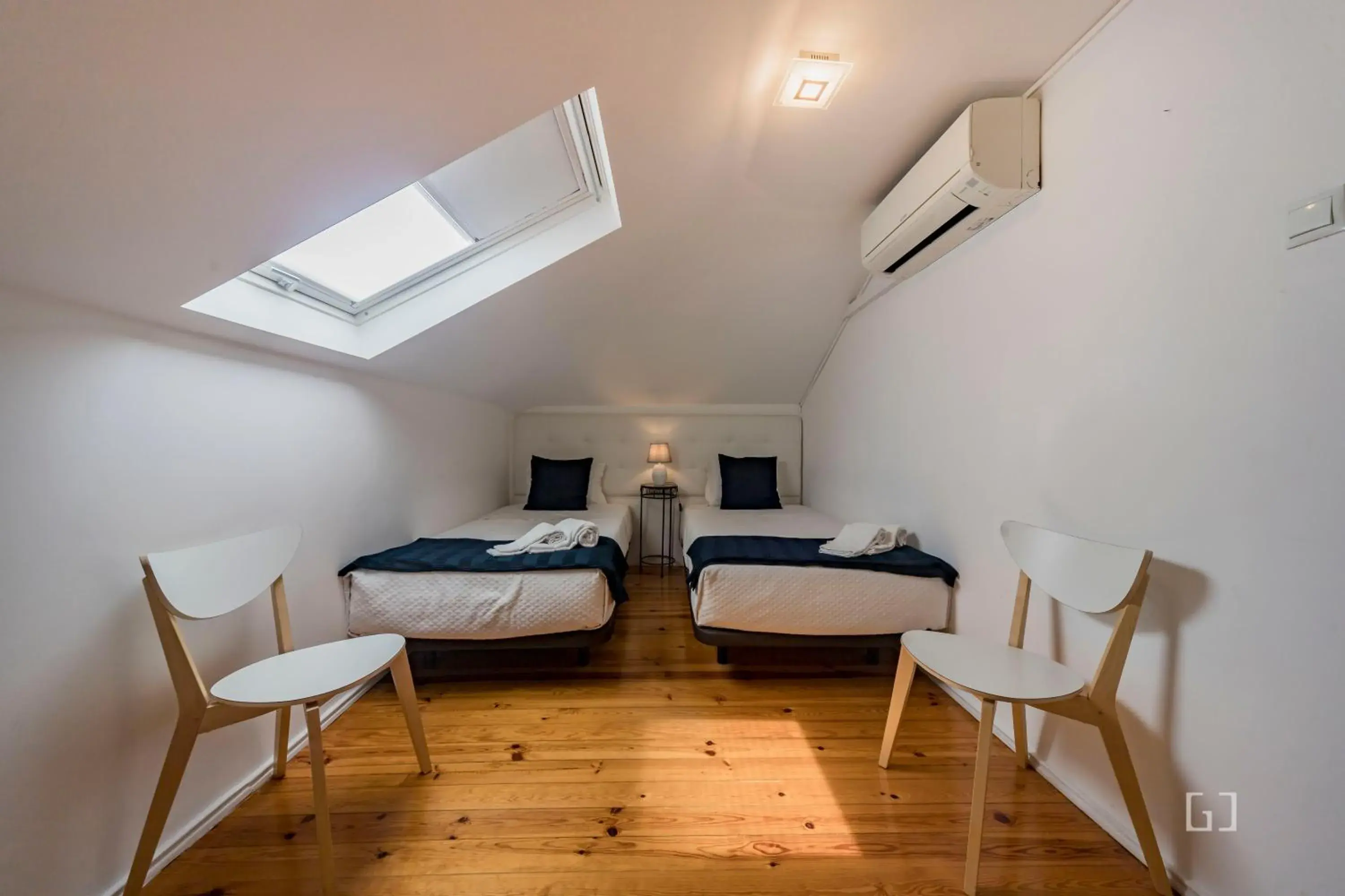 Twin Room with Shared Bathroom in MouraLua Twin Room with Shared Bathroom in MouraLua