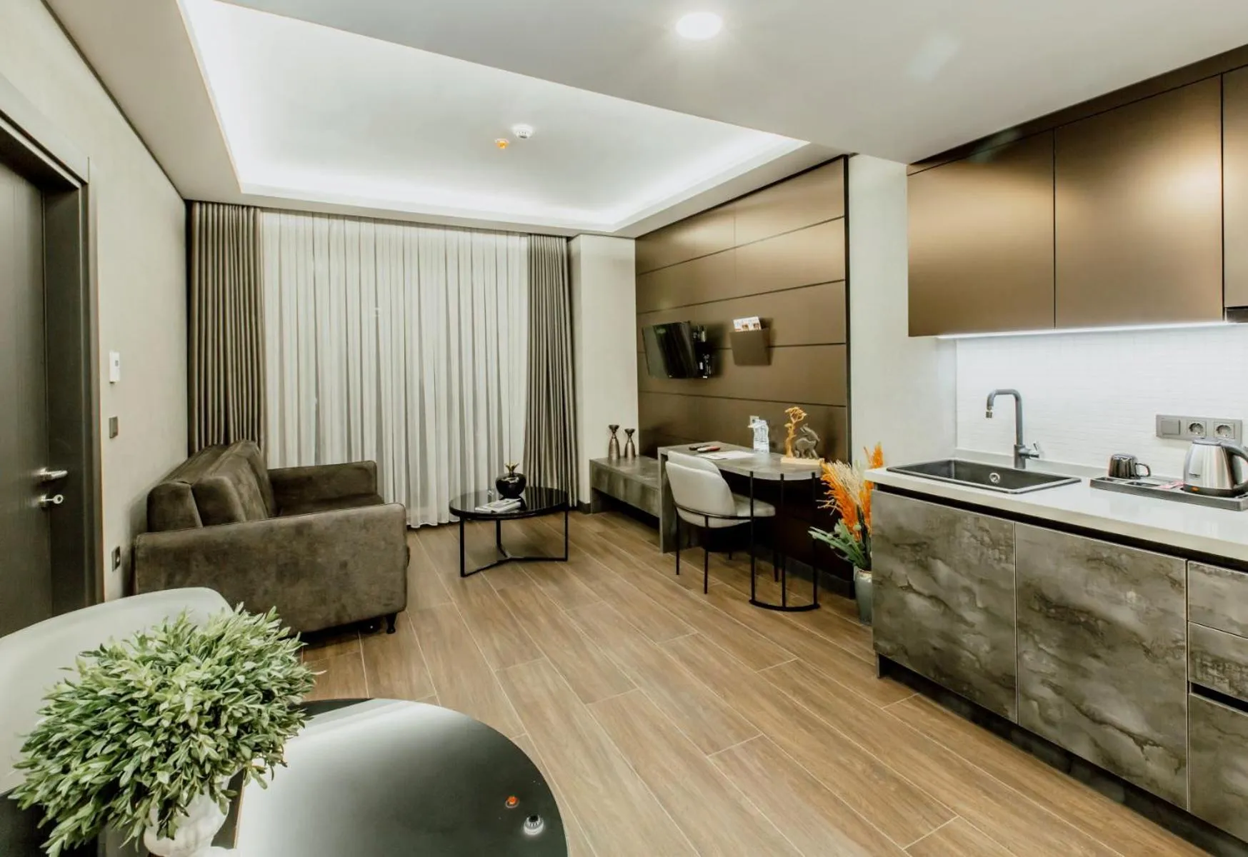 Family in Kızılkaya Business Otel