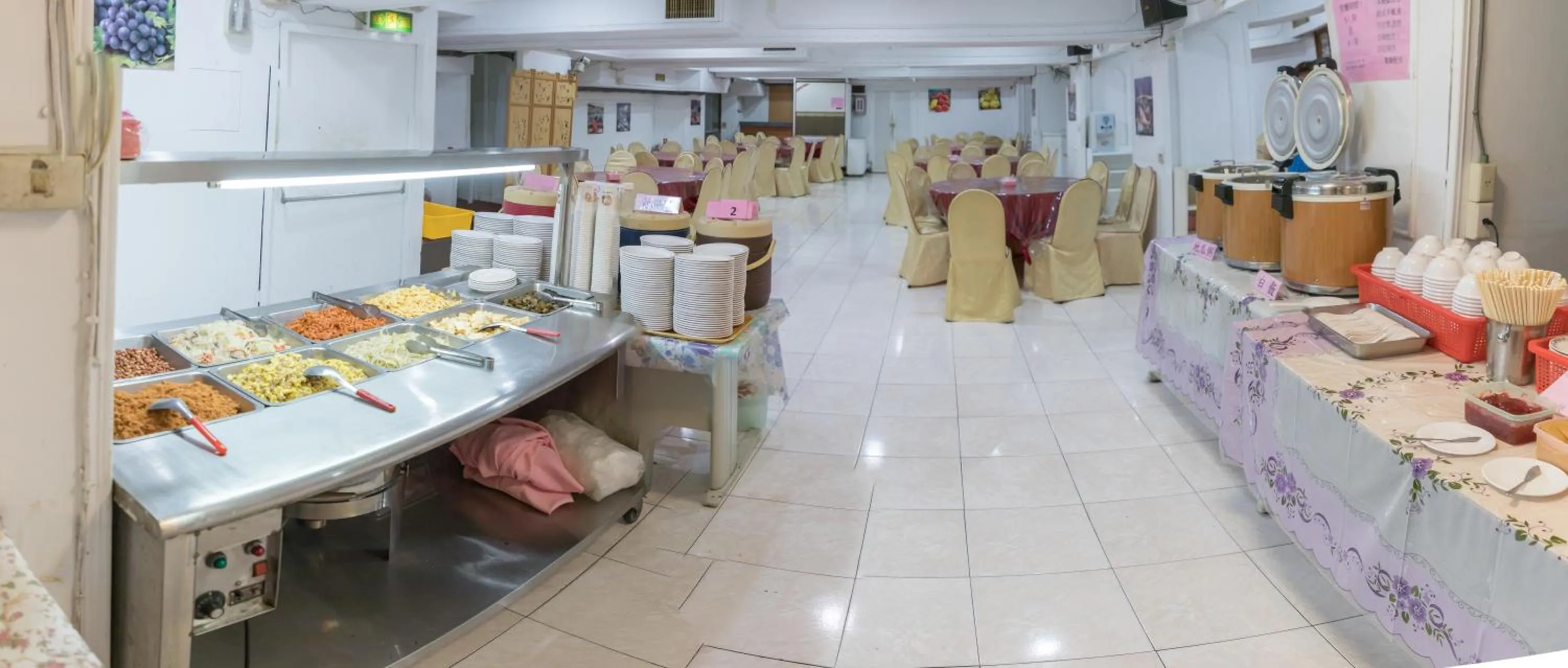 Breakfast in Sheng-Kuo Hotel