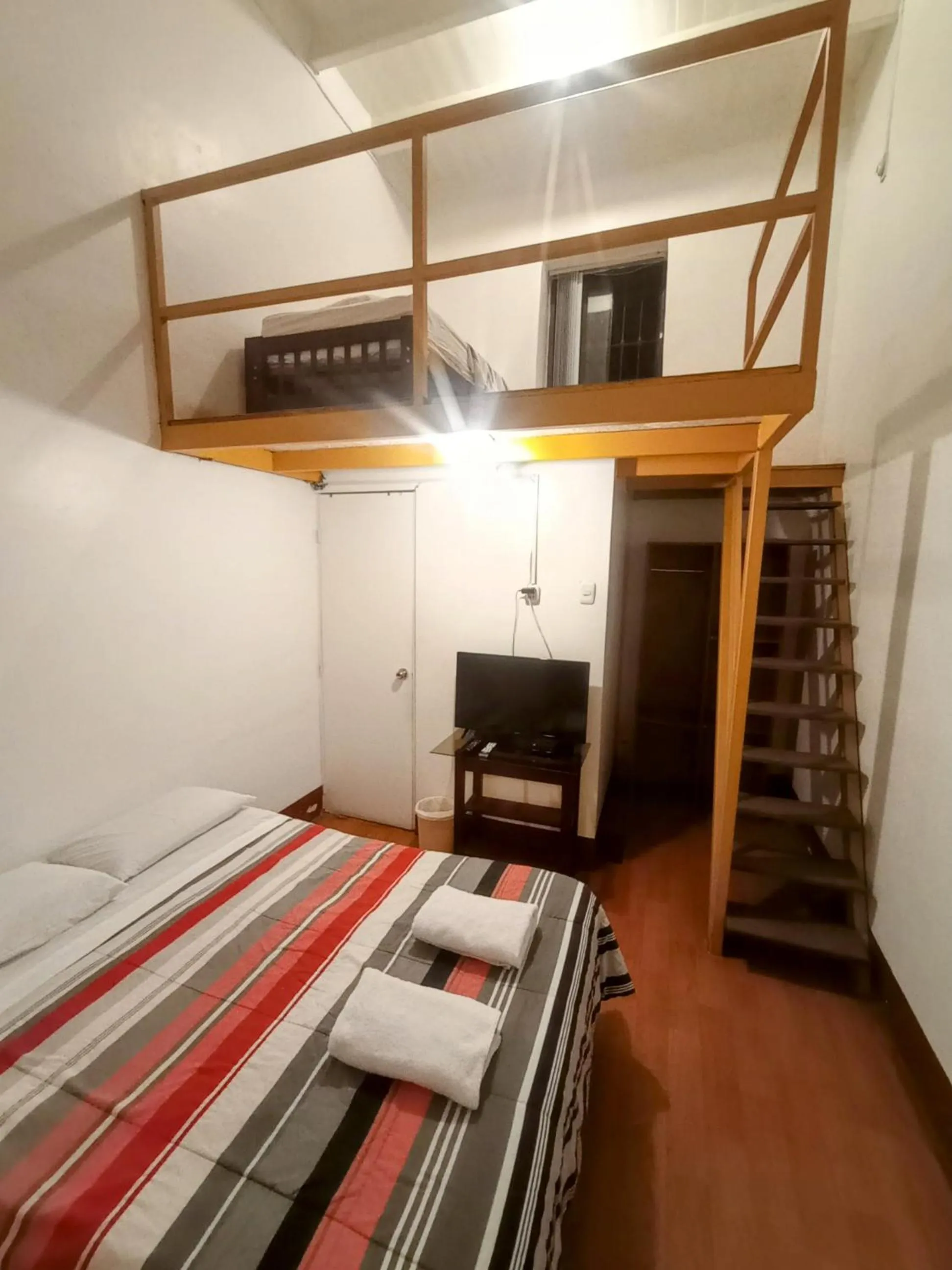 Photo of the whole room, Bed in Samanai Wasi