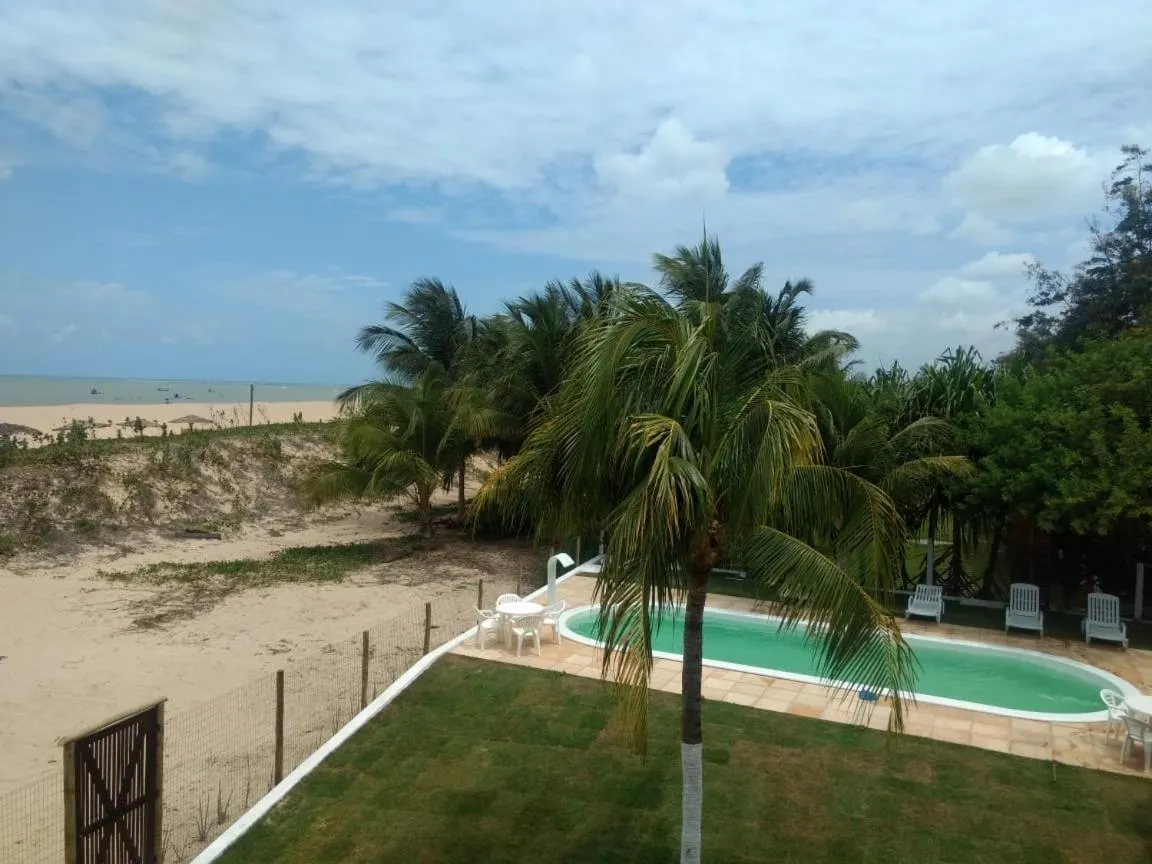 Swimming pool in RANCHO GOSTOSO POUSADA
