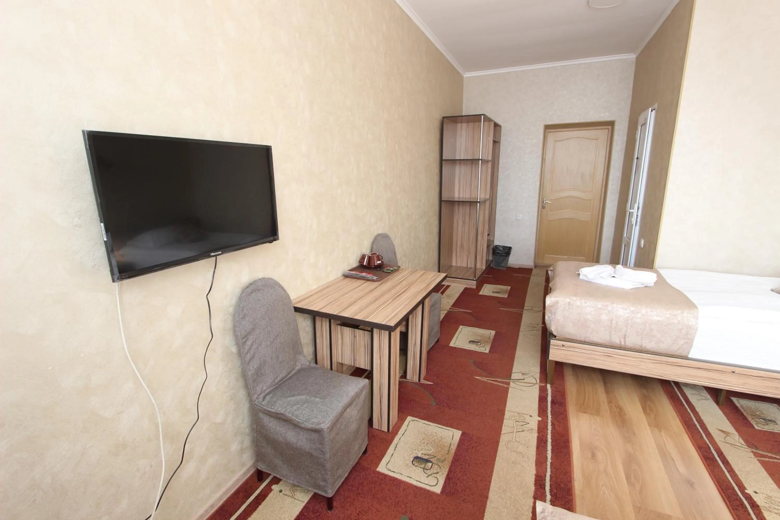 Bed in Madanur Hotel