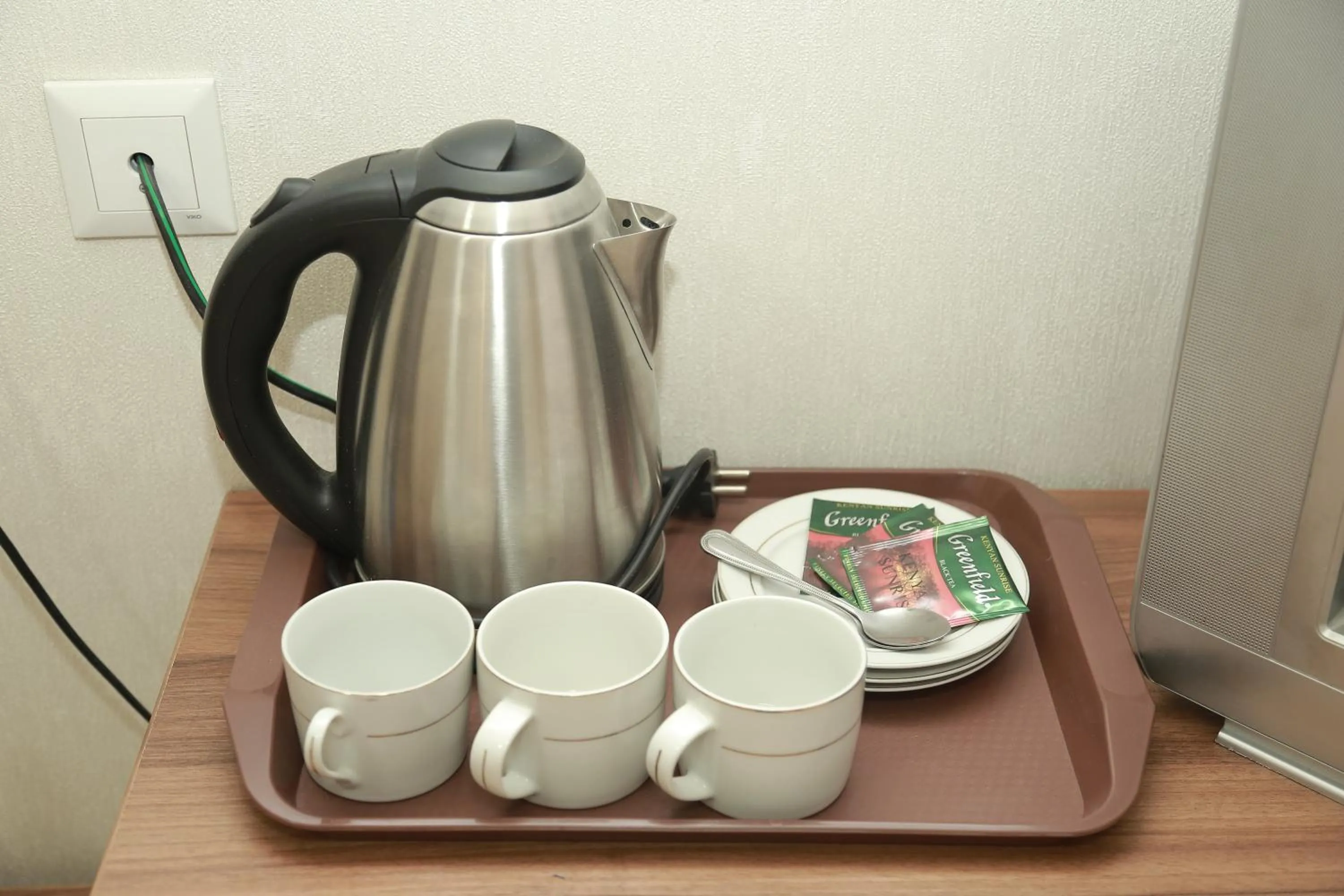 Coffee/tea facilities in Madanur Hotel