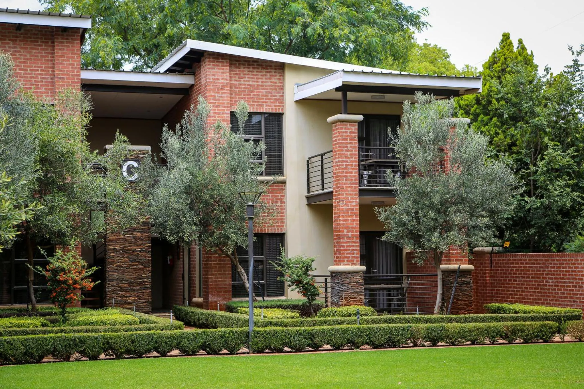 Self-Catering Apartment in Scott's Manor Guesthouse Function and Conference Venue