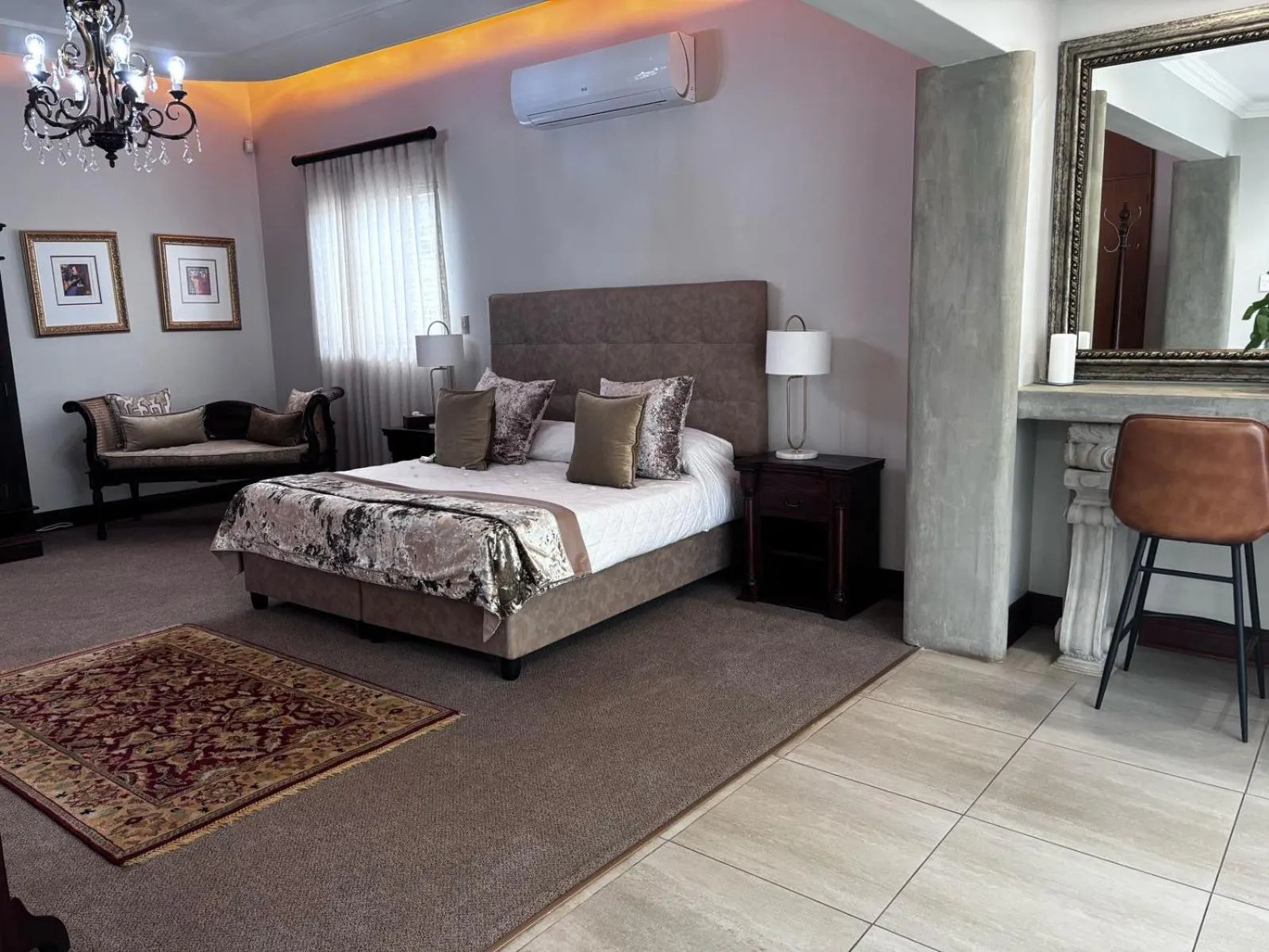 Suite in Scott's Manor Guesthouse Function and Conference Venue