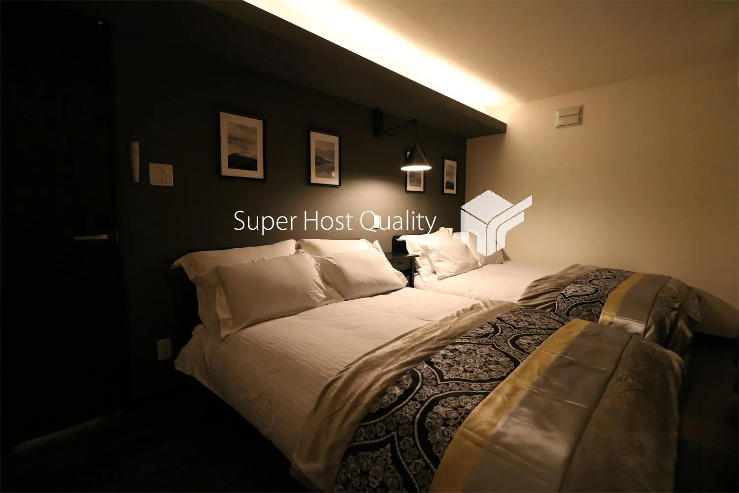 Bed in One's Villa Sapporo