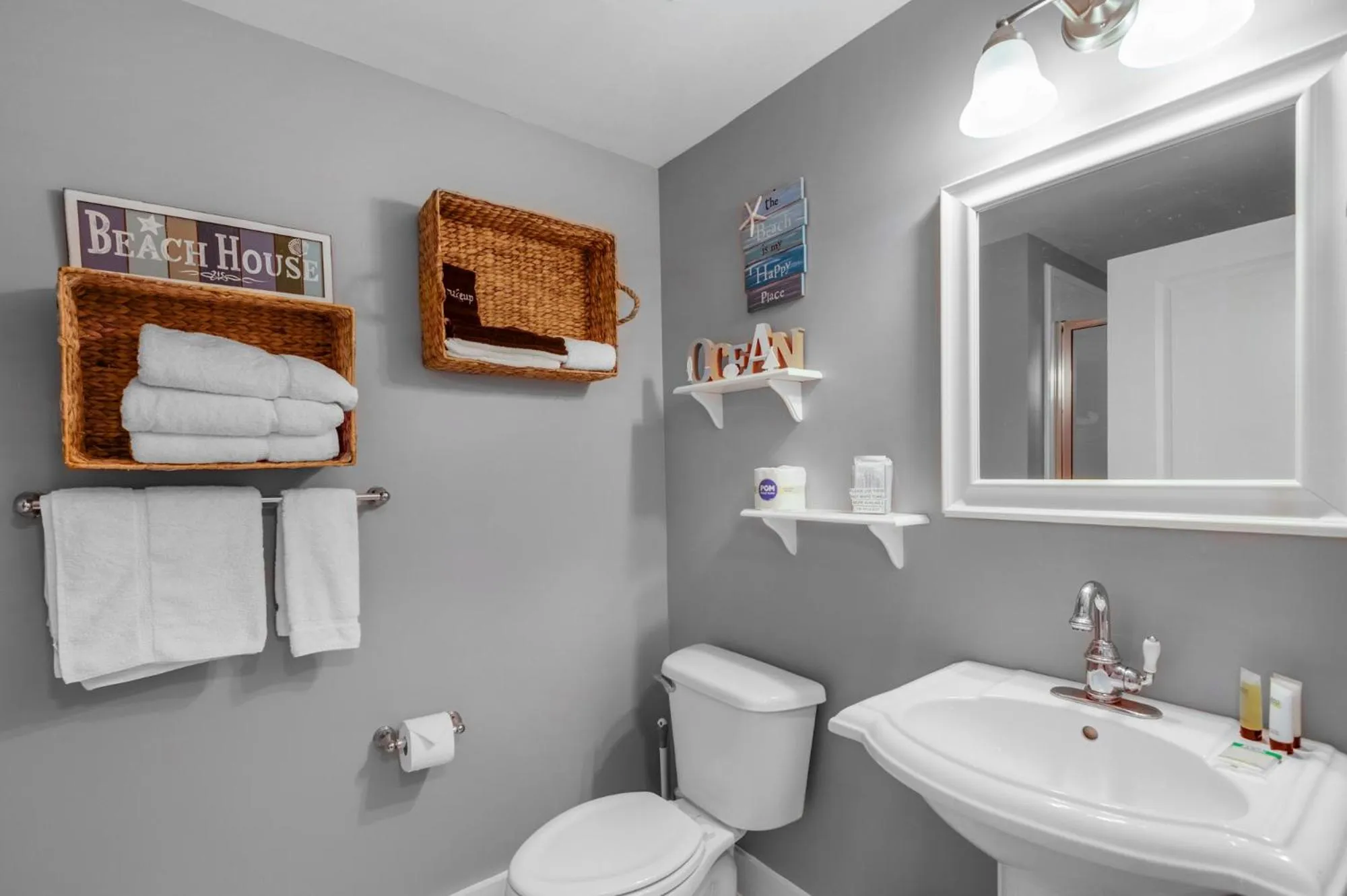 Shower in Waterscape Resort by Tufan