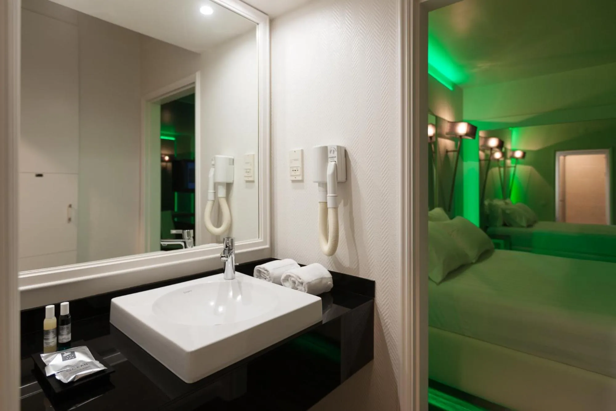Bathroom in Motel Tropicana