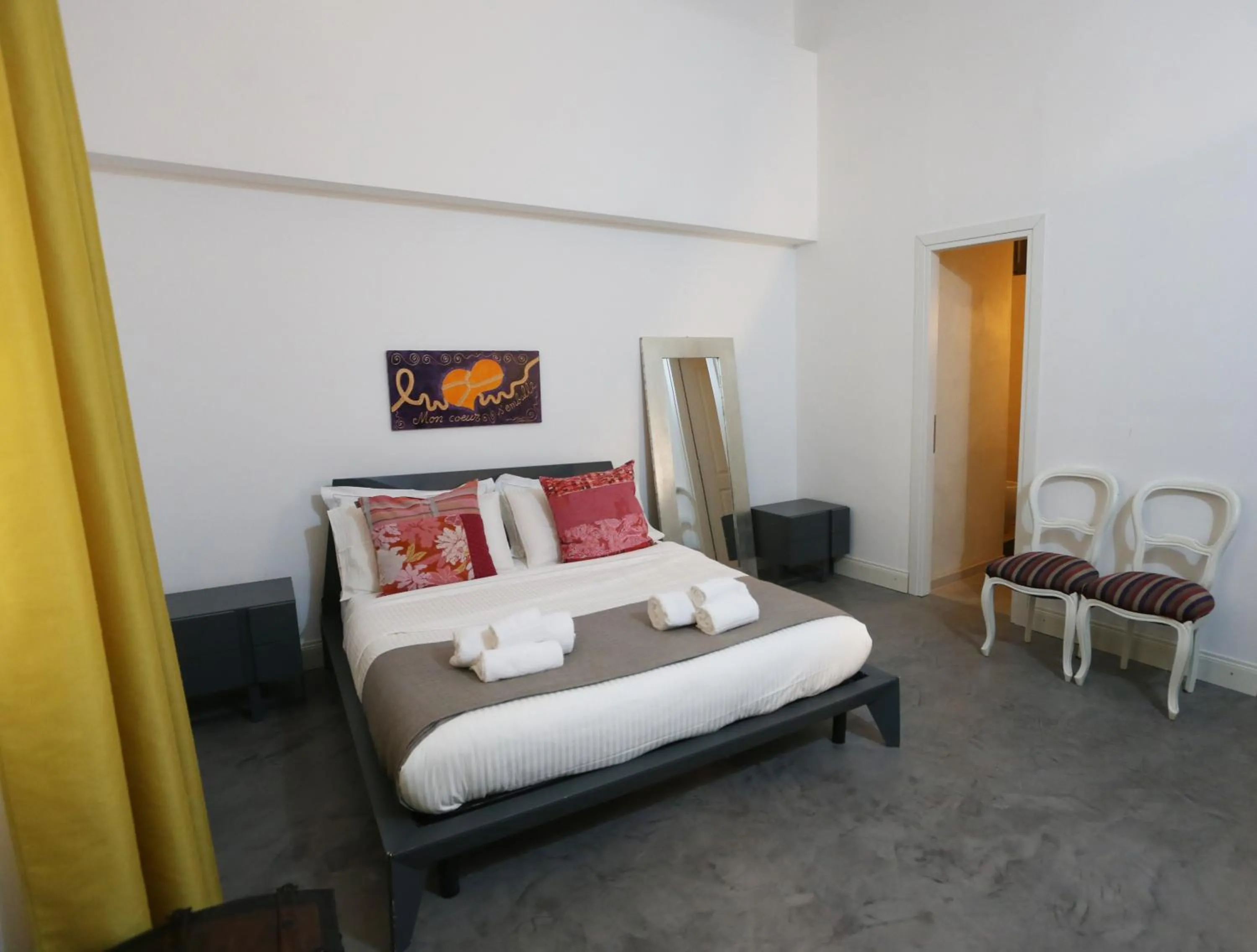 Bed in B&B Salerno al Duomo