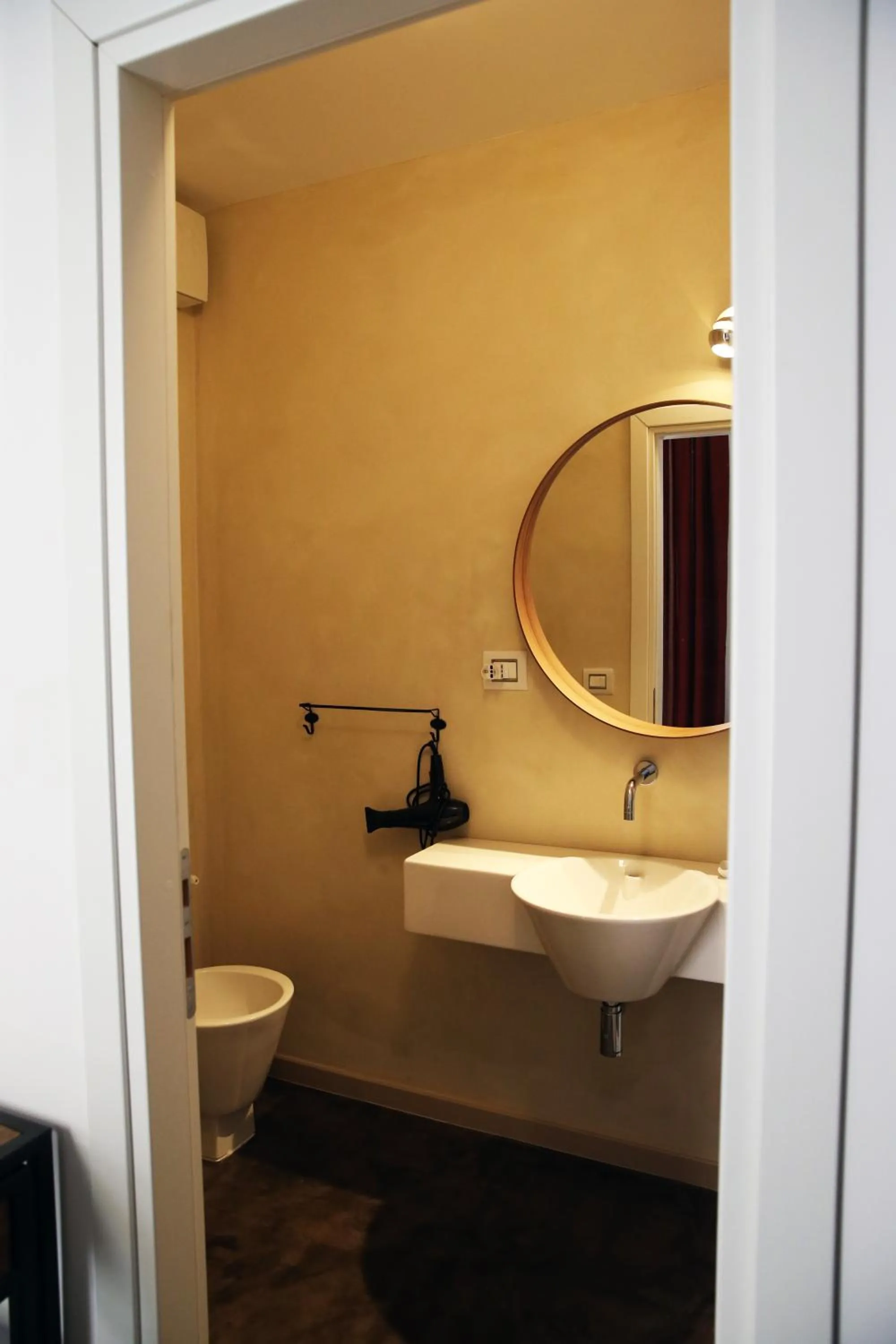 Bathroom in B&B Salerno al Duomo