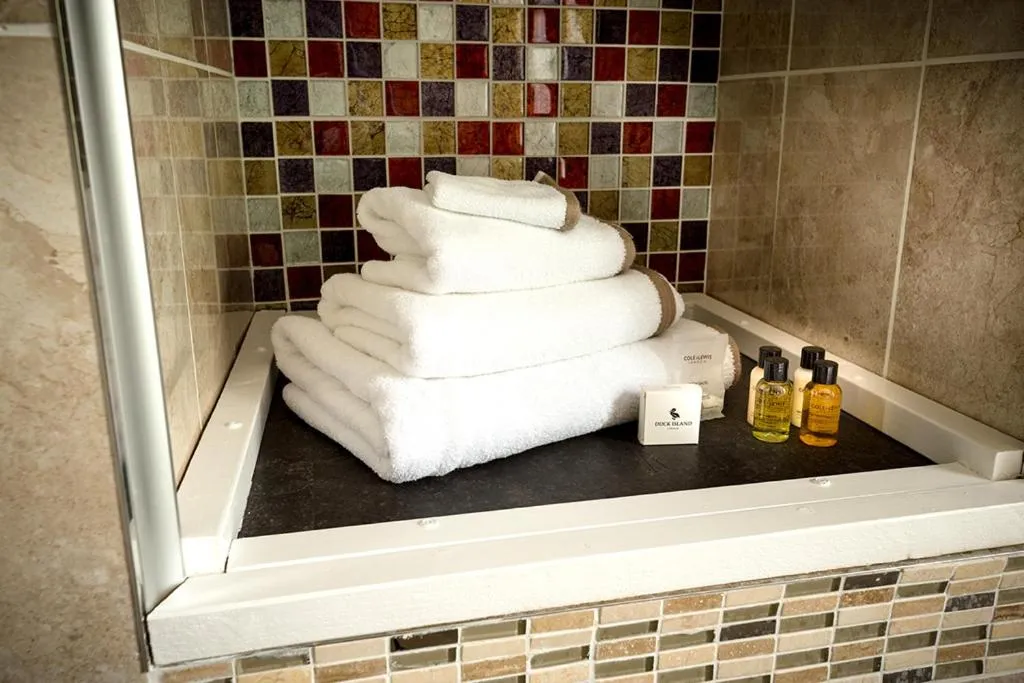 Decorative detail in Hickman Hill Hotel