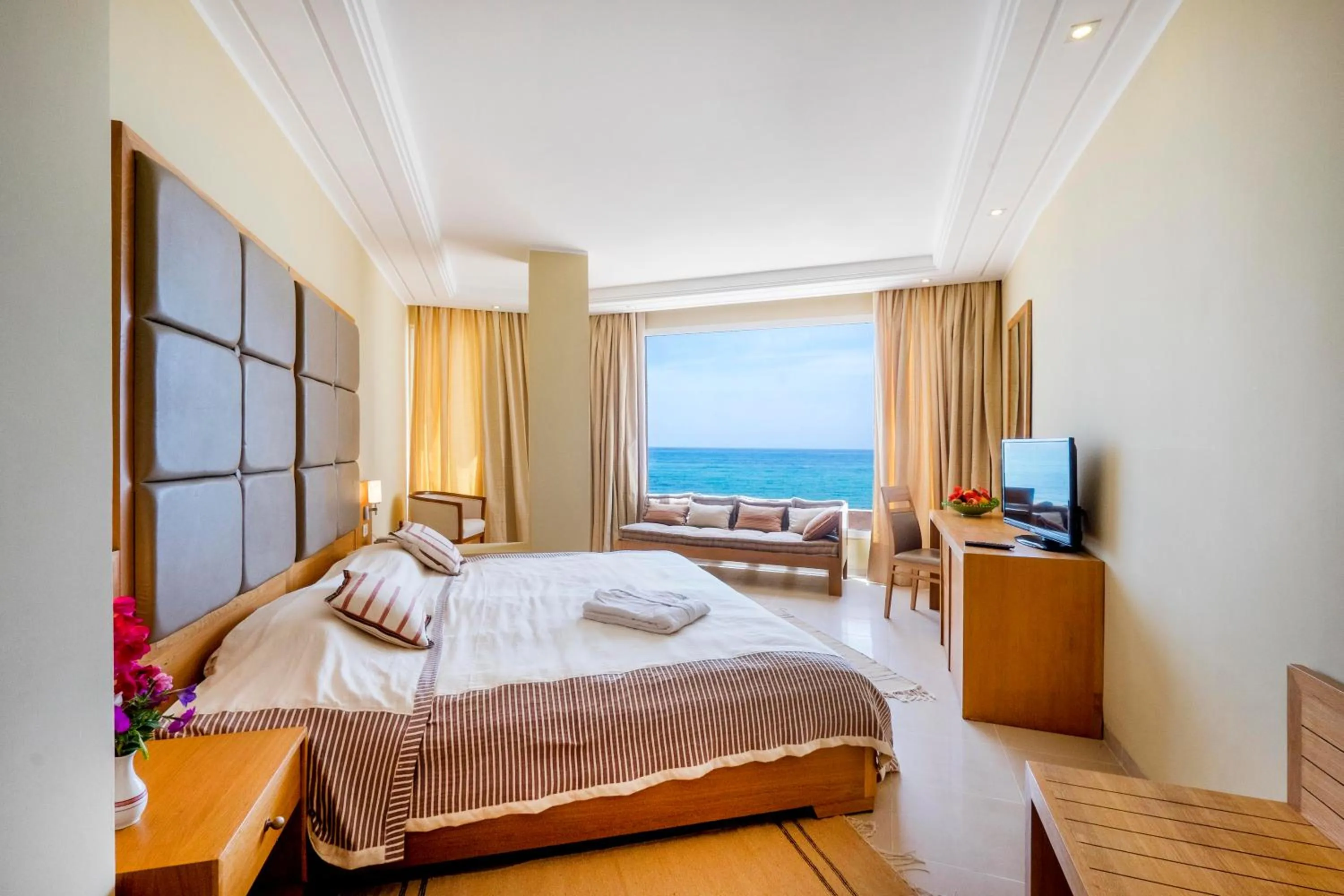 Photo of the whole room, Bed in Hotel Bel Azur Thalasso & Bungalows