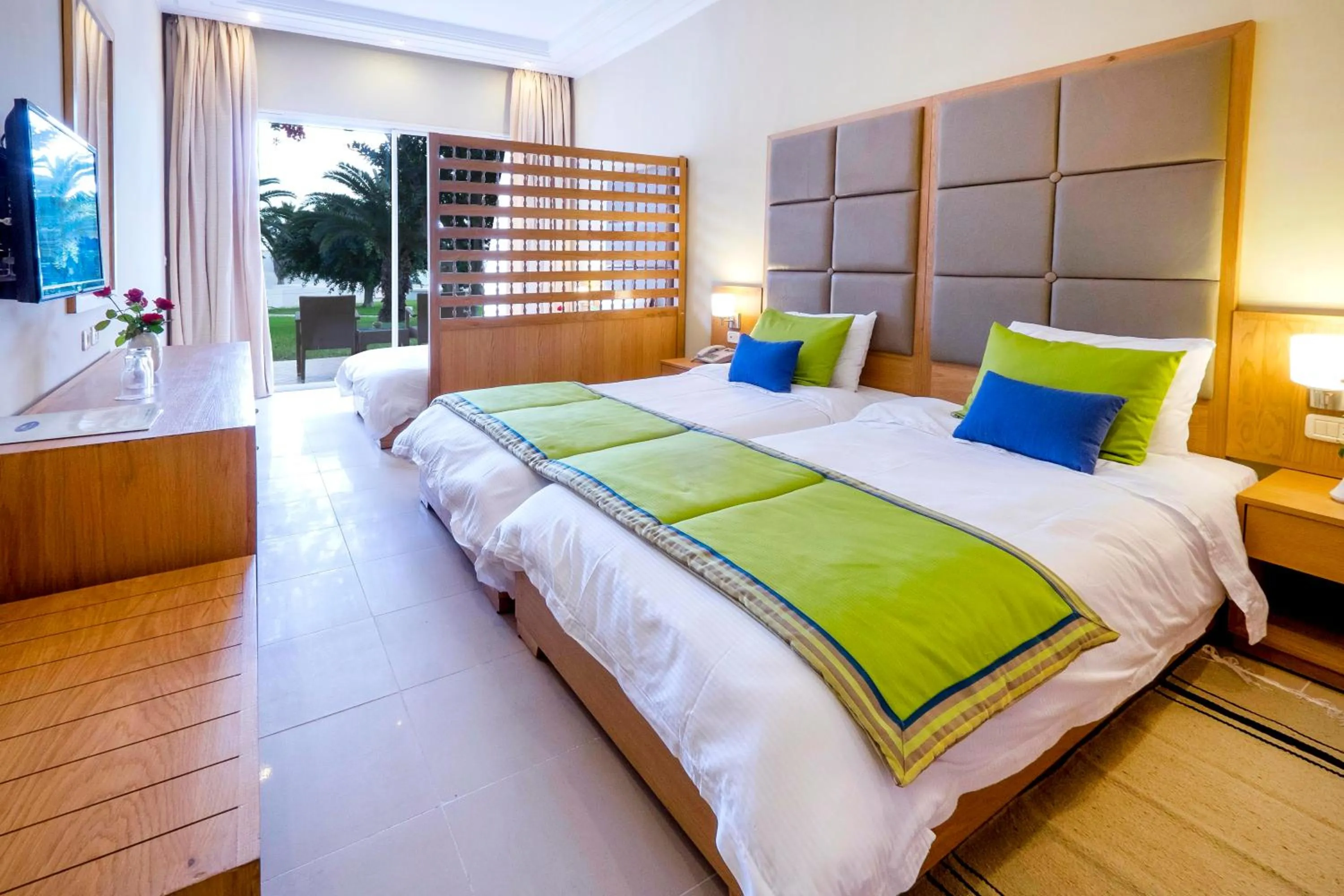 Bedroom, Bed in Hotel Bel Azur Thalasso & Bungalows