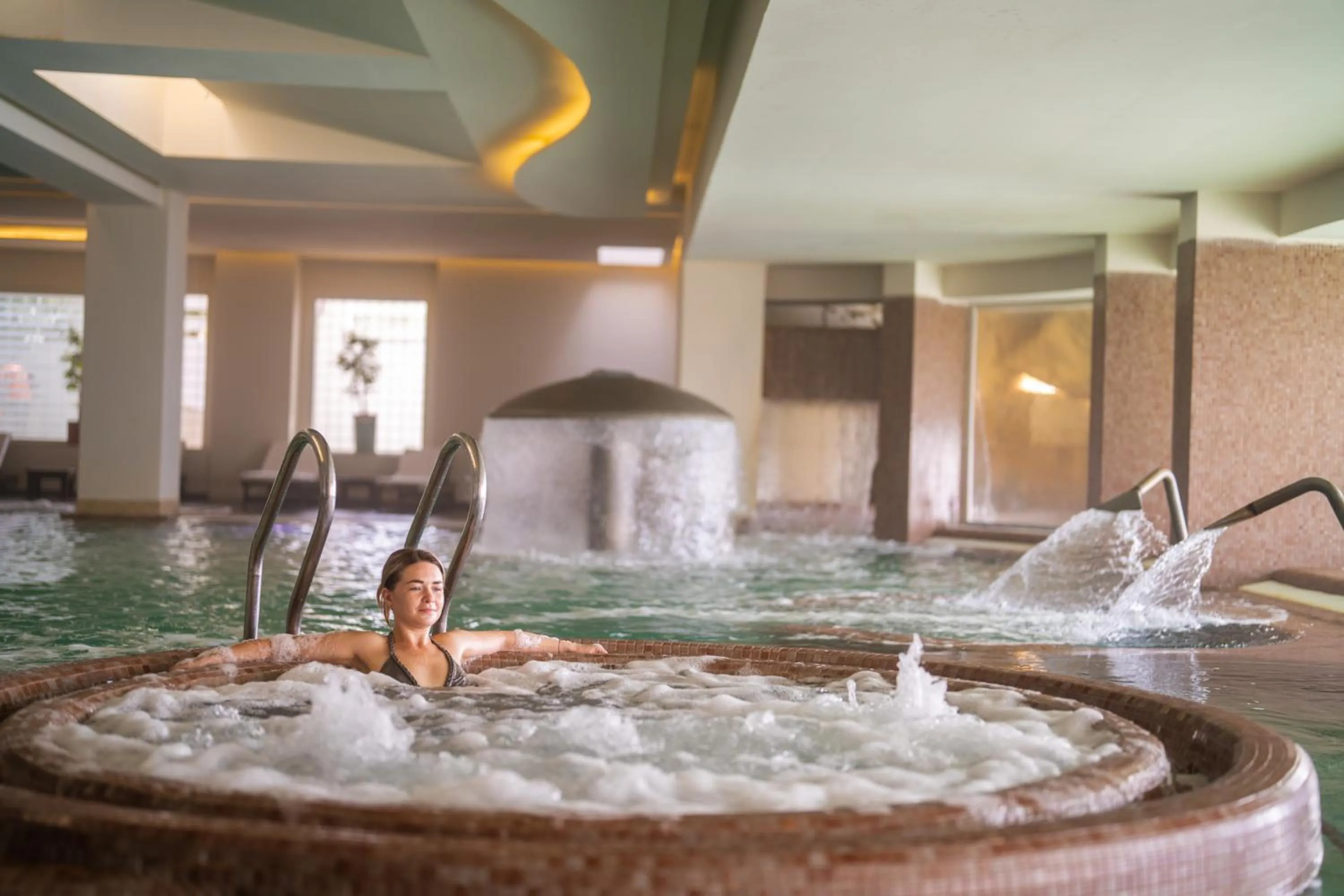 Hot Tub in Hotel Bel Azur Thalasso & Bungalows