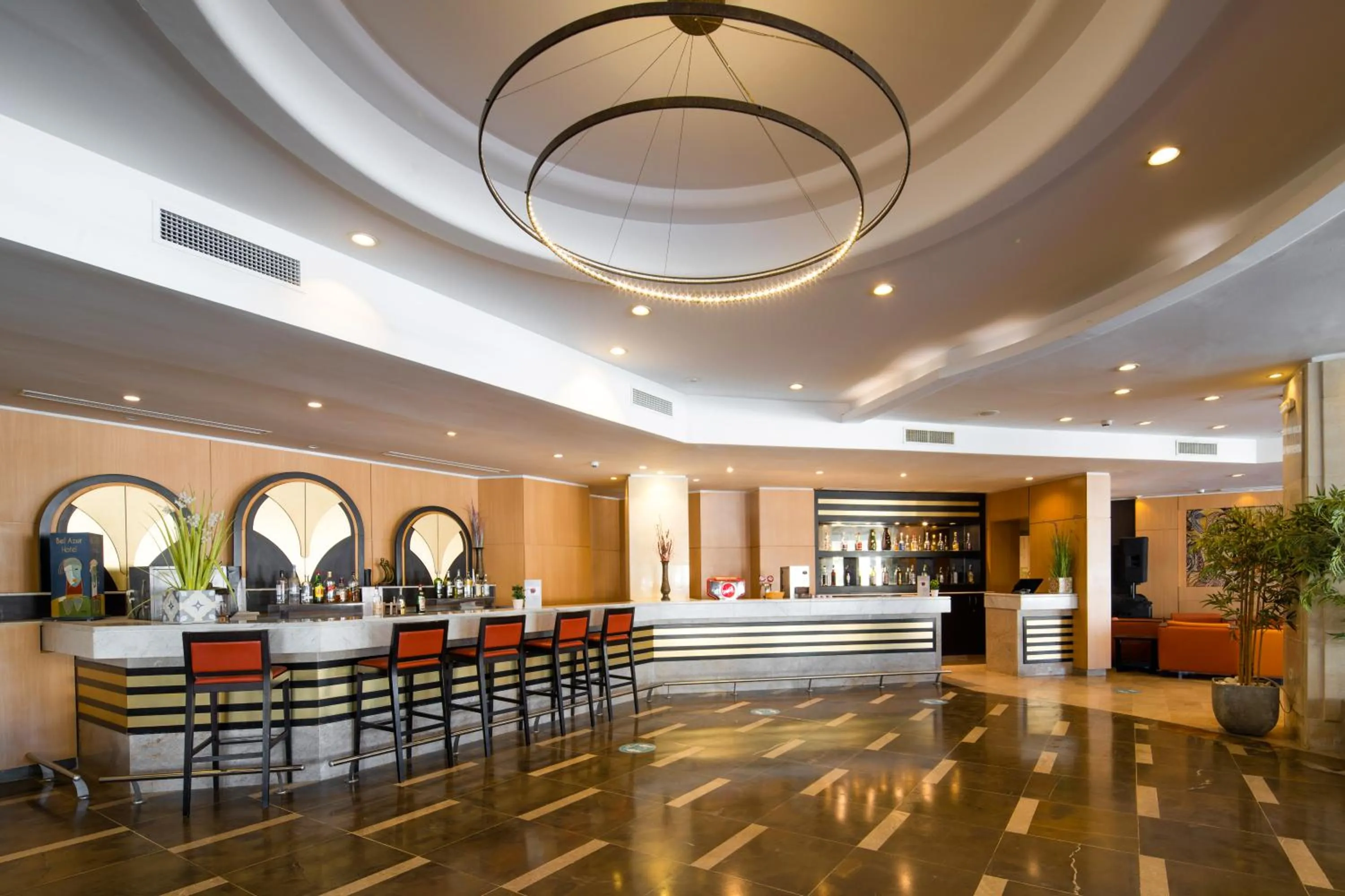 Lounge or bar in Hotel Bel Azur Thalasso & Bungalows