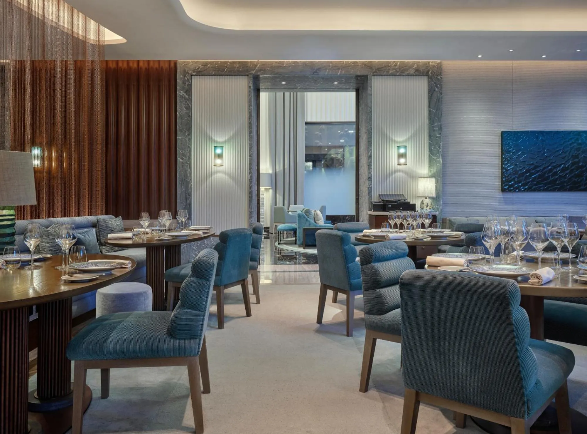 Restaurant/places to eat in Four Seasons Hotel London at Park Lane