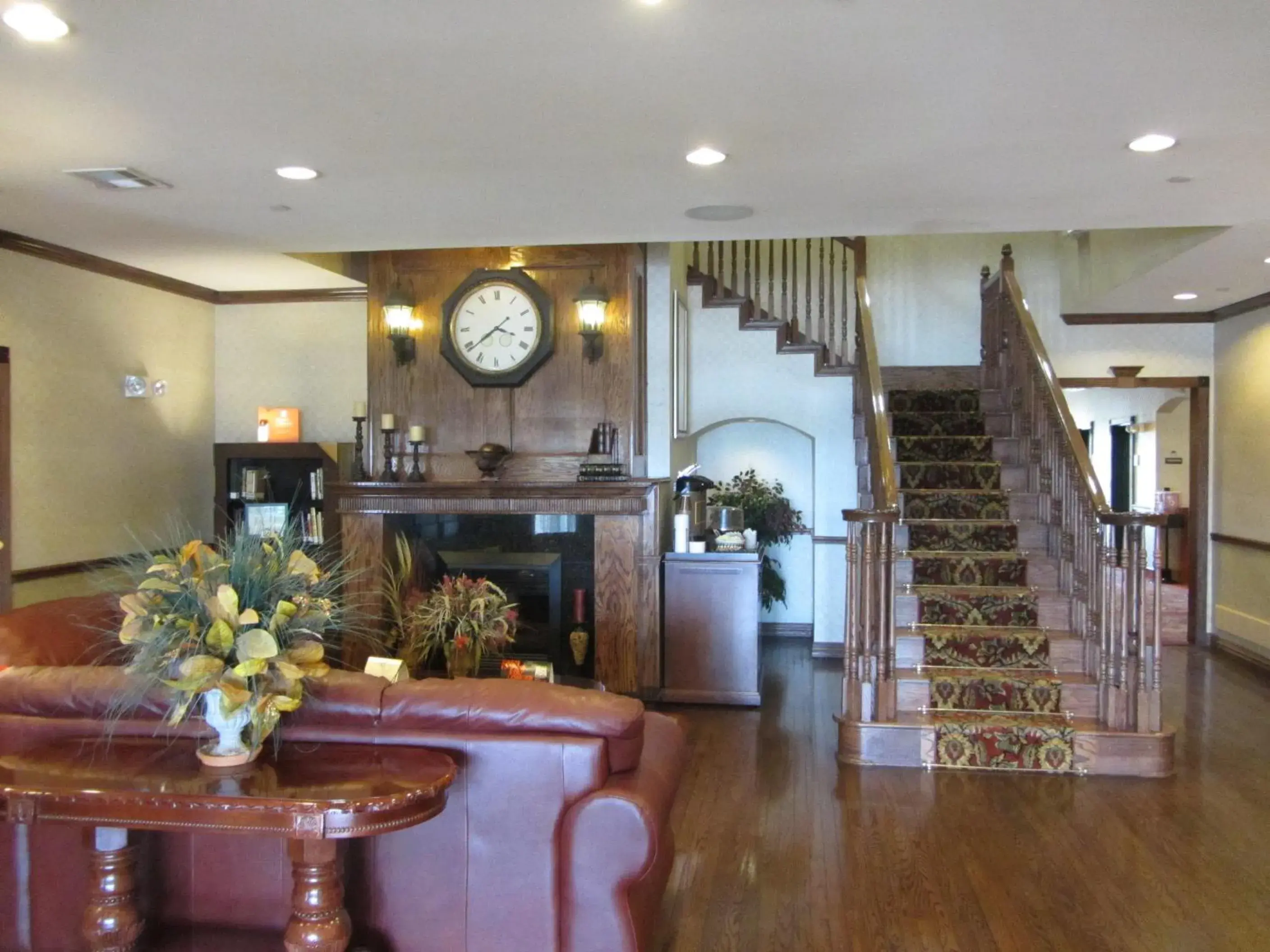 Lobby or reception in Country Inn & Suites by Radisson, Amarillo I-40 West, TX Lobby or reception in Country Inn & Suites by Radisson, Amarillo I-40 West, TX