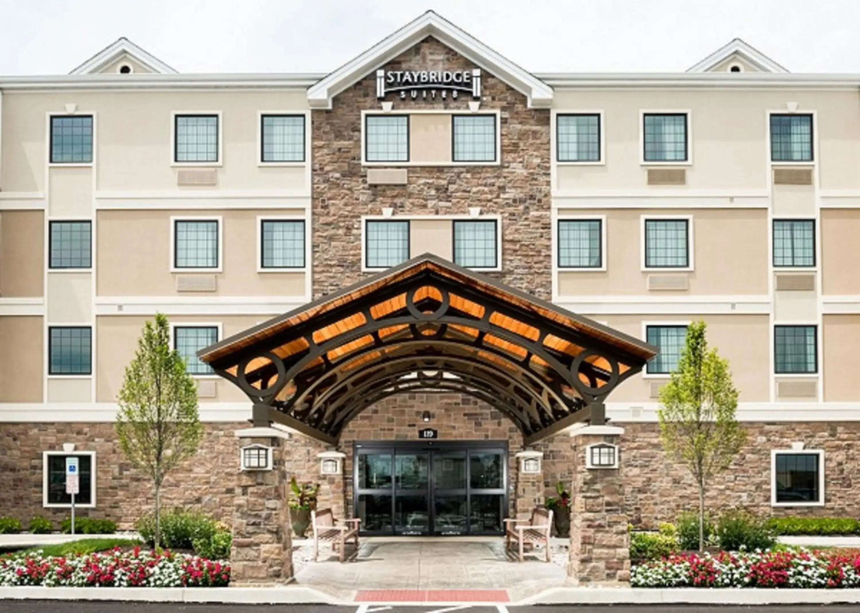 Property building in Staybridge Suites Montgomeryville by IHG Property building in Staybridge Suites Montgomeryville by IHG