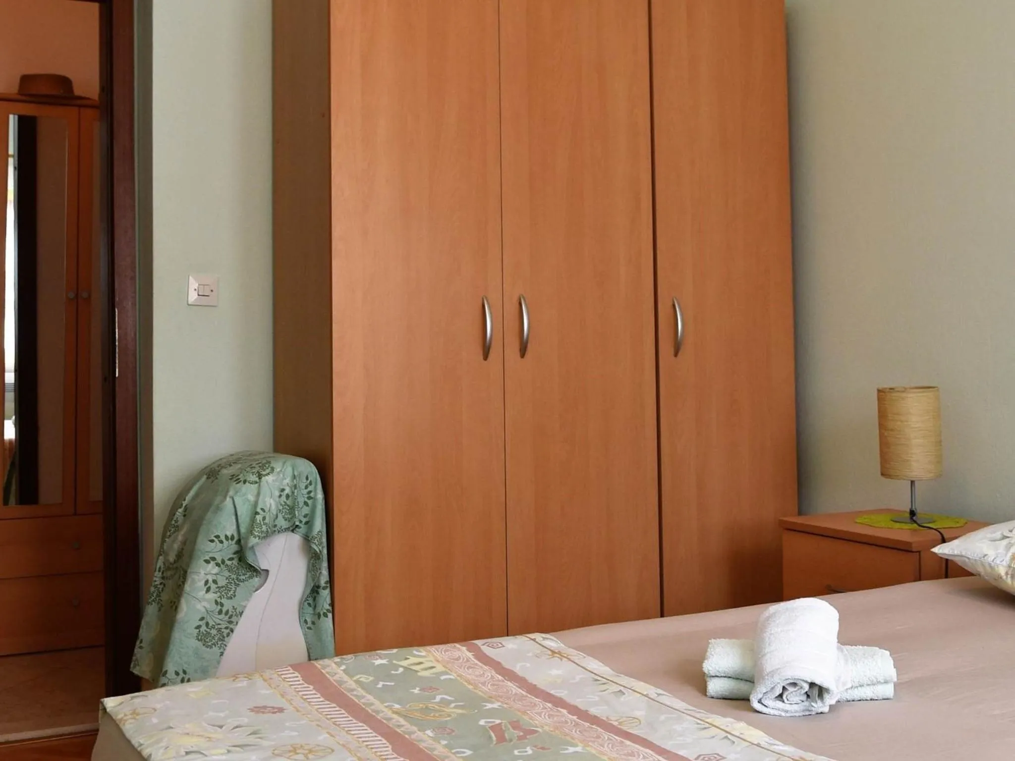 Bedroom, Bed in Apartment Manigo