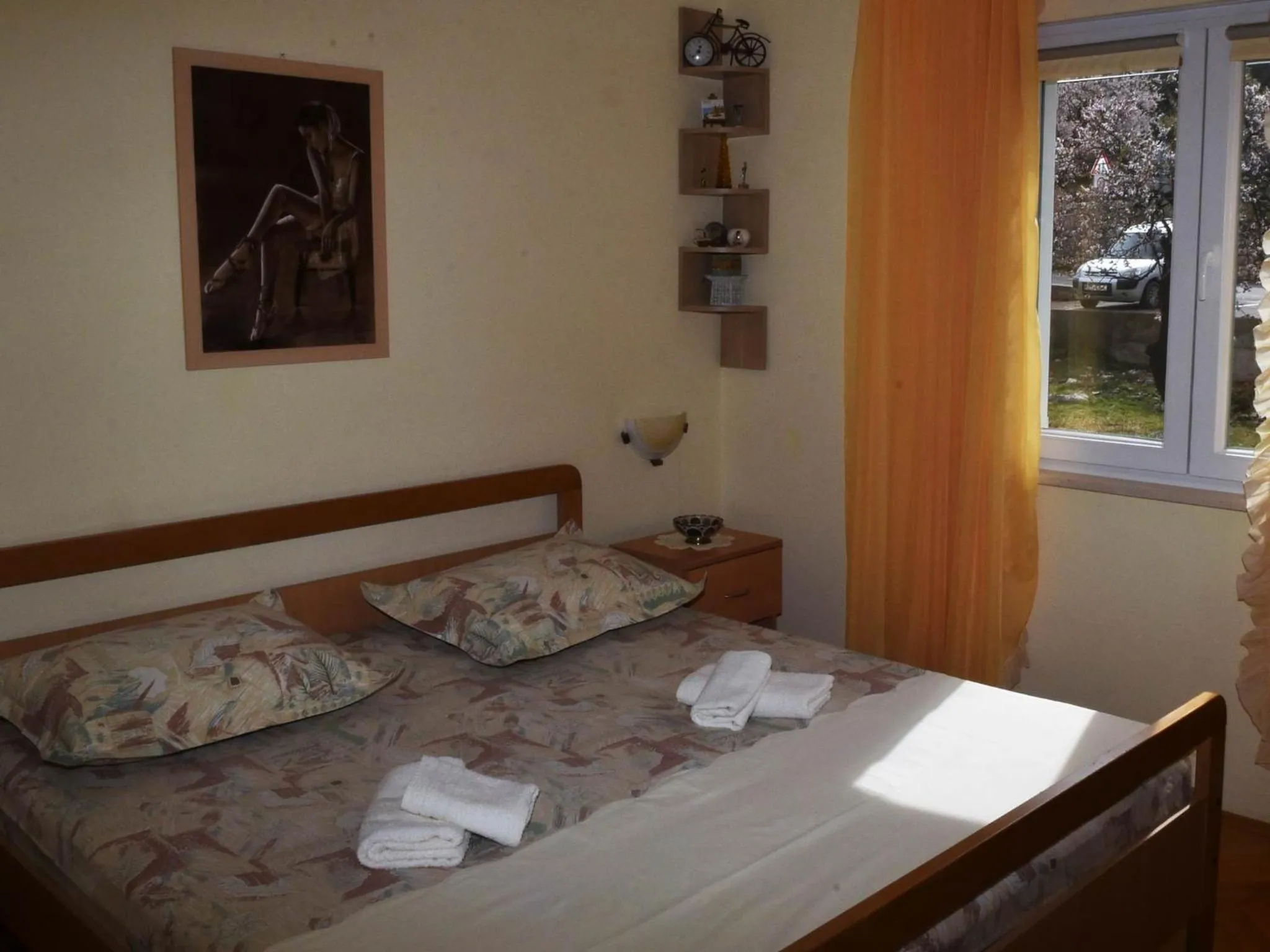 Bedroom, Bed in Apartment Manigo