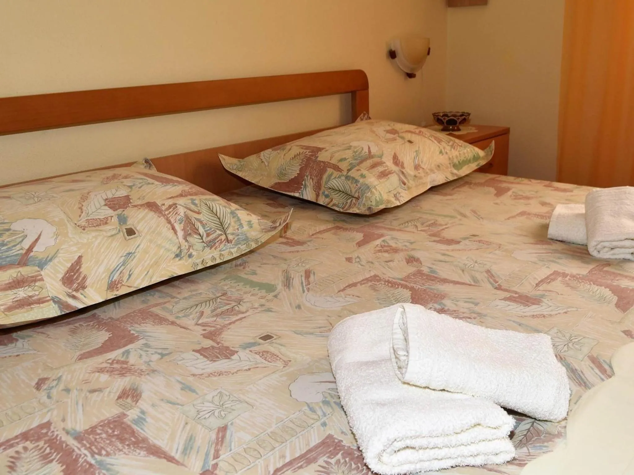 Bedroom, Bed in Apartment Manigo