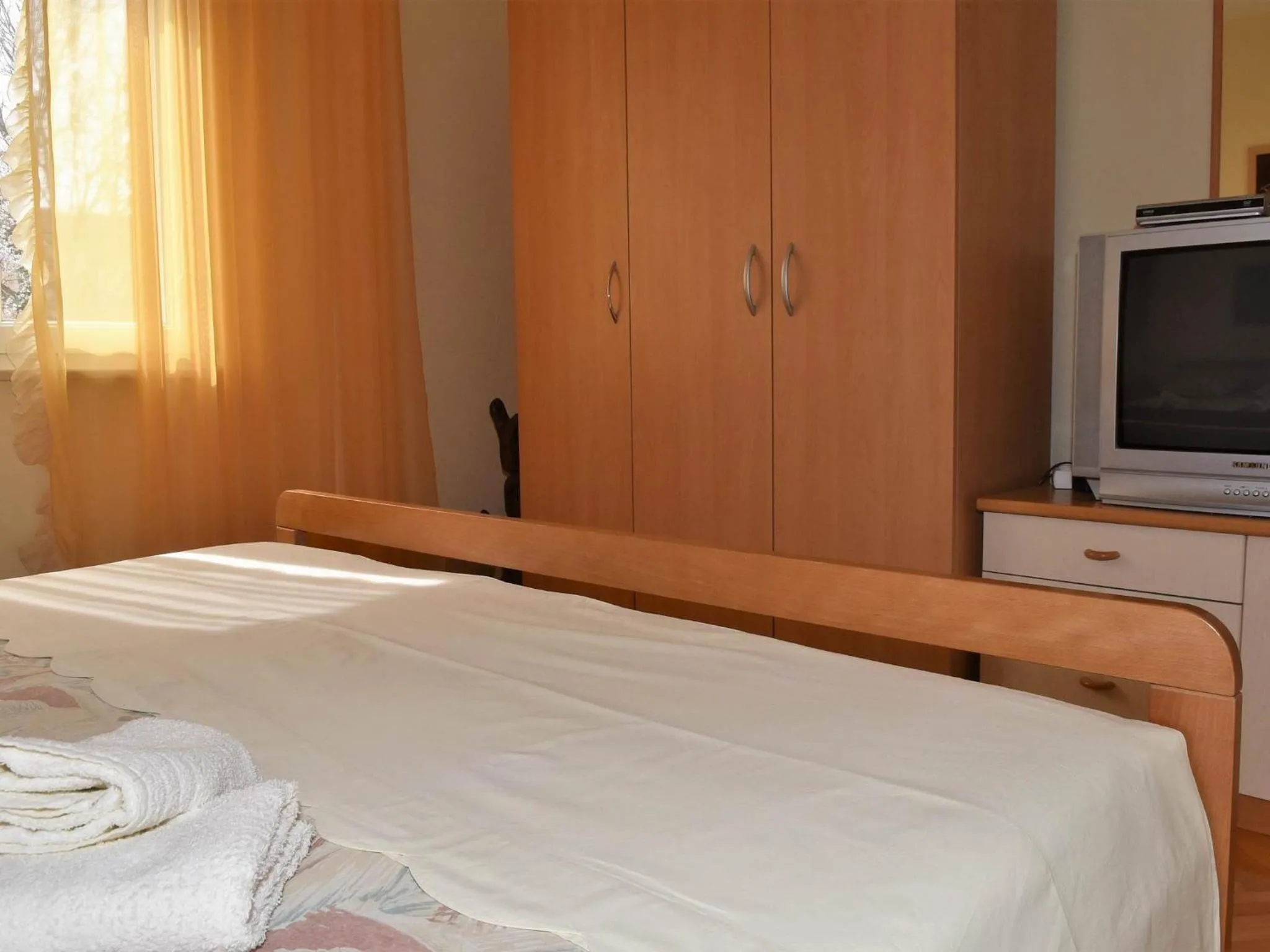 Bedroom, Bed in Apartment Manigo