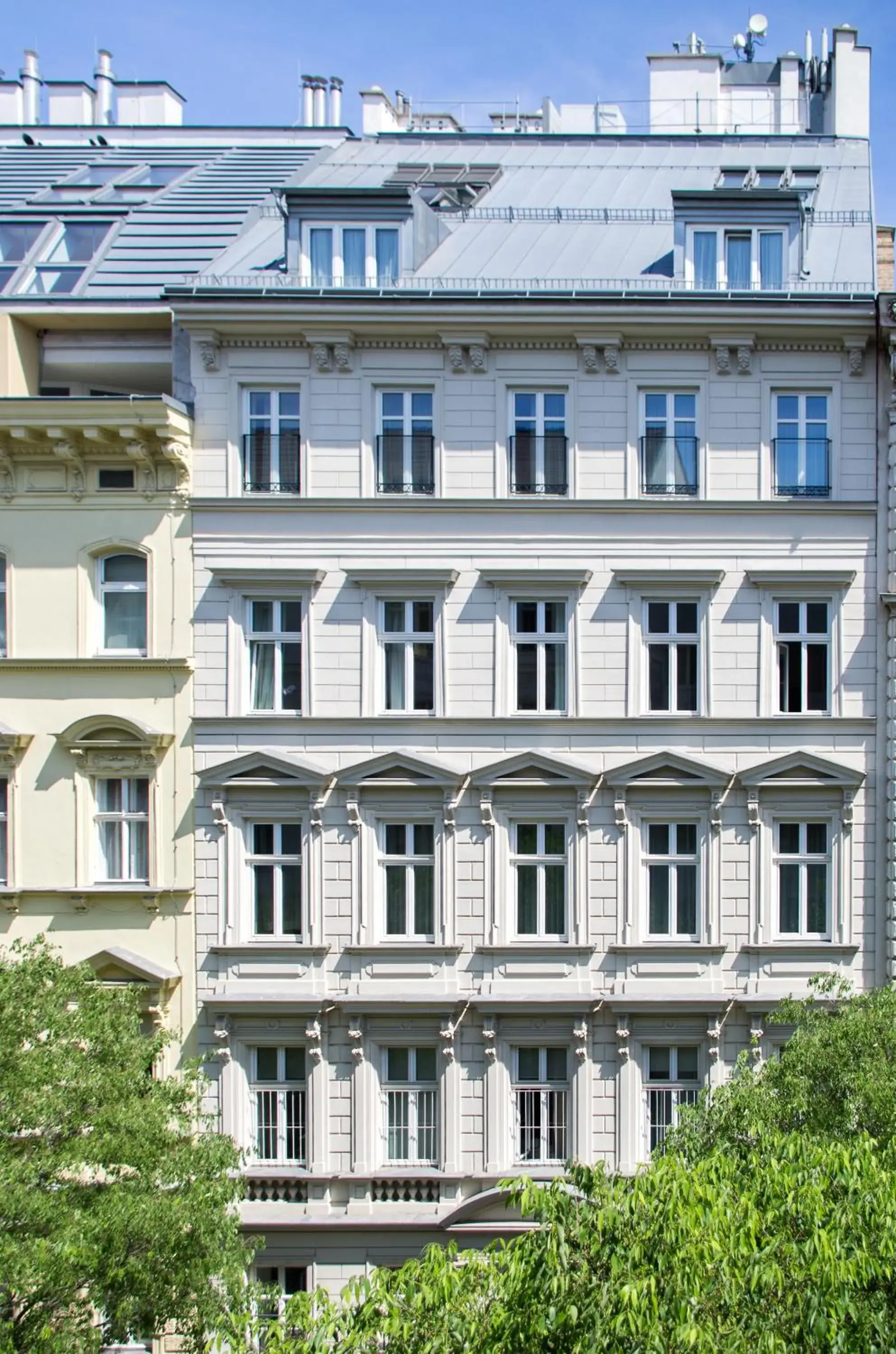 Facade/entrance in Hotel Spiess & Spiess Facade/entrance in Hotel Spiess & Spiess