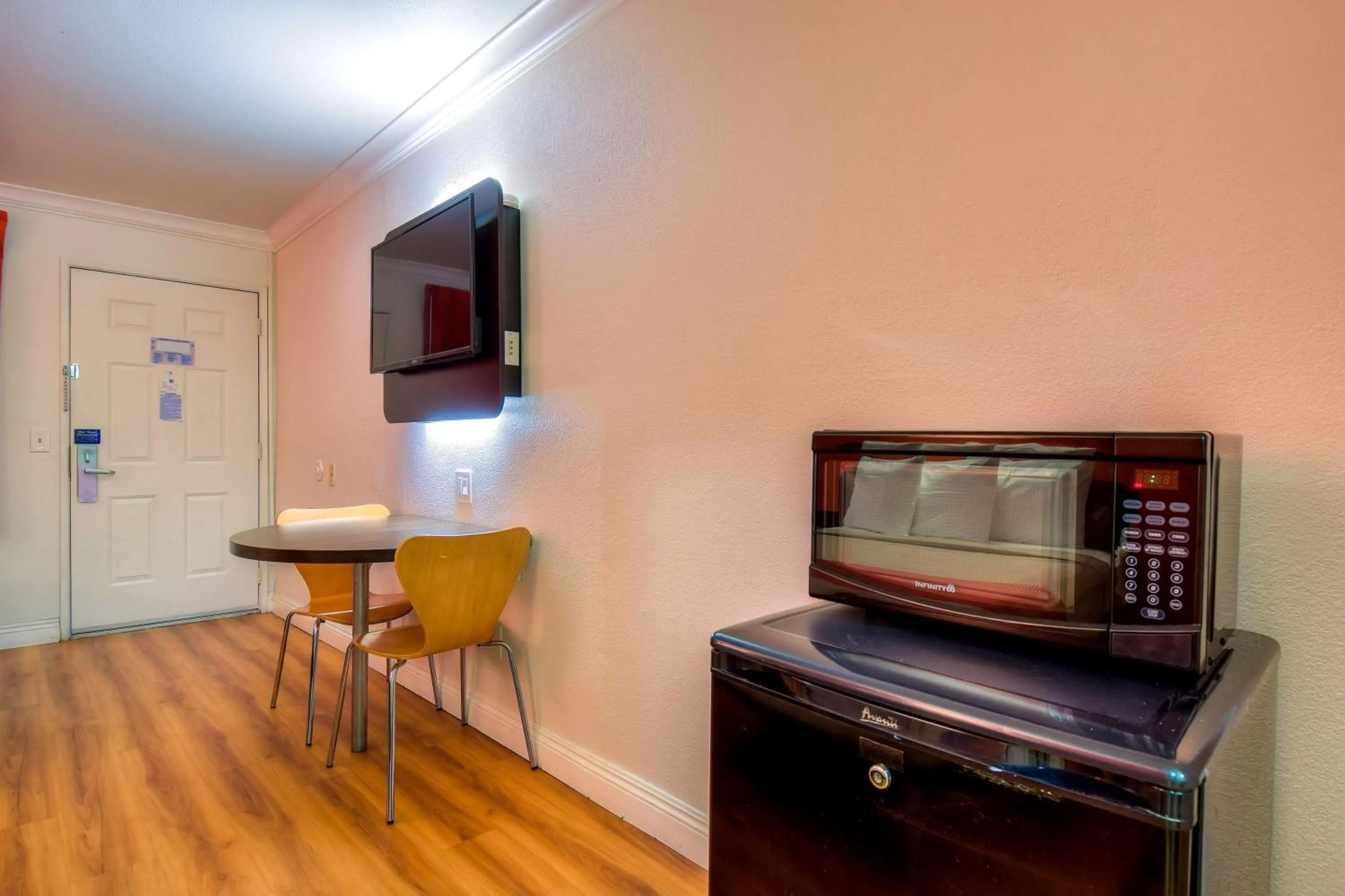 TV and multimedia in Motel 6-Menifee, CA