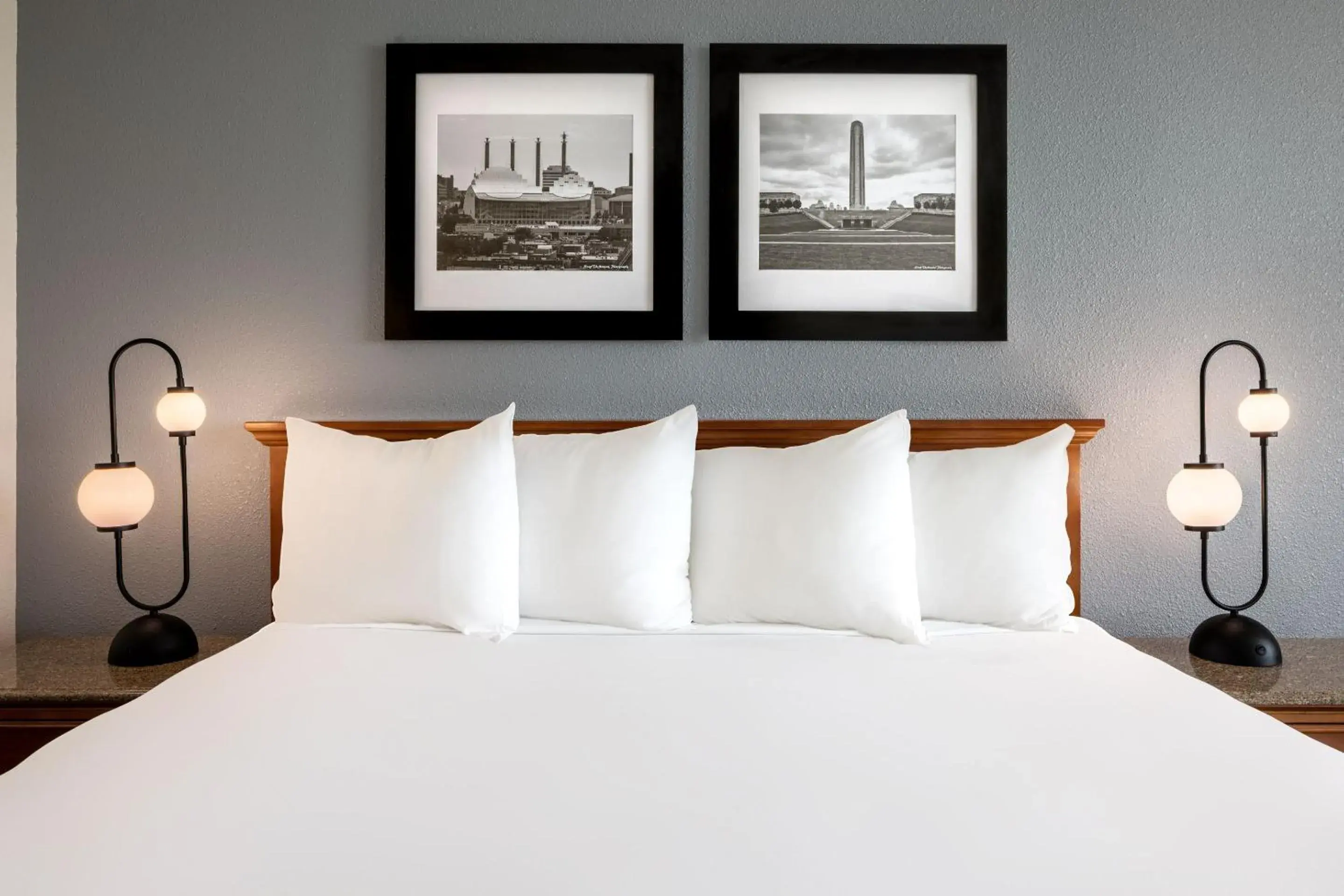 Bed in Harrah's Kansas City, A Caesars Destination Bed in Harrah's Kansas City, A Caesars Destination