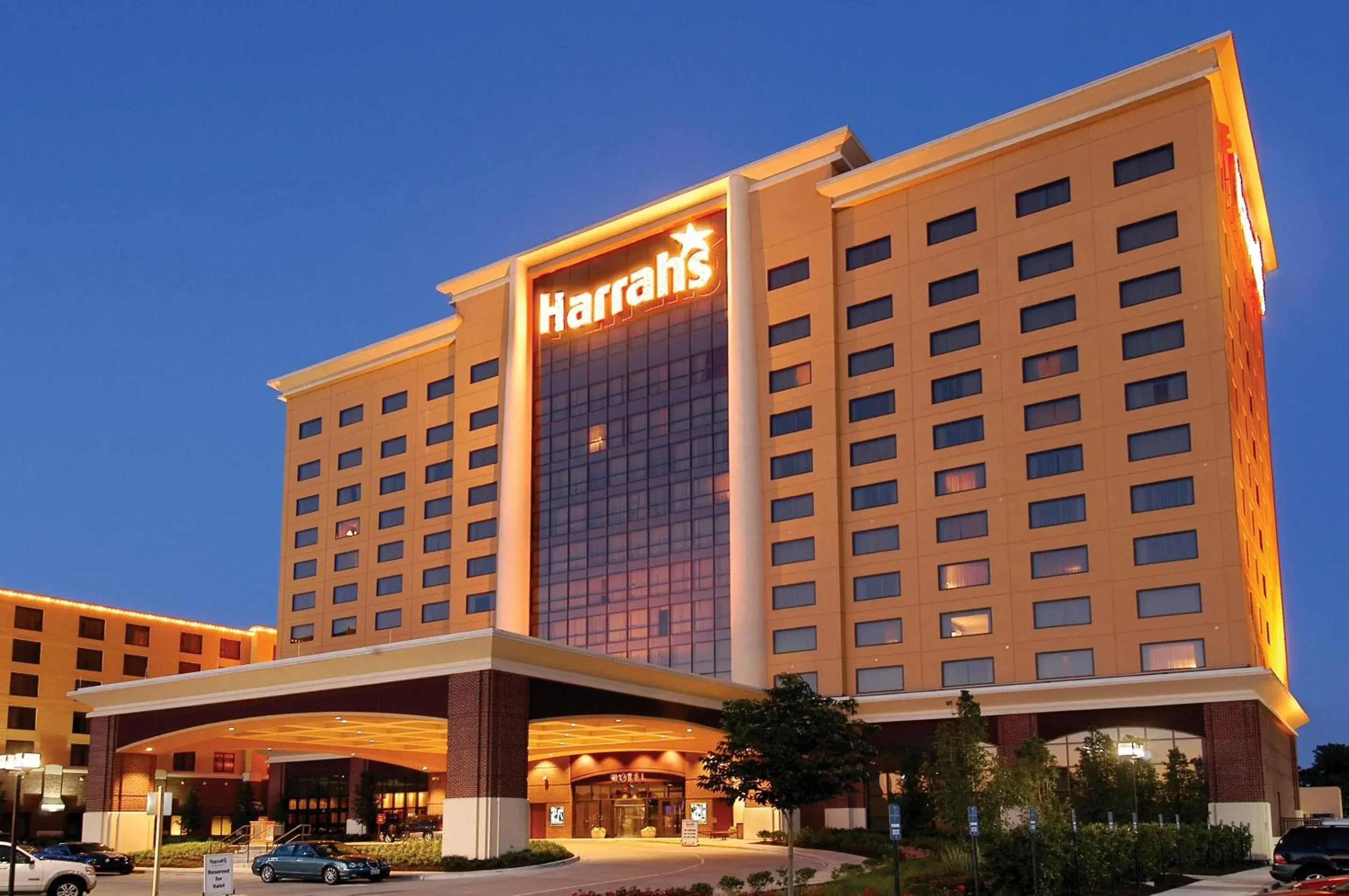 Property building in Harrah's Kansas City, A Caesars Destination Property building in Harrah's Kansas City, A Caesars Destination