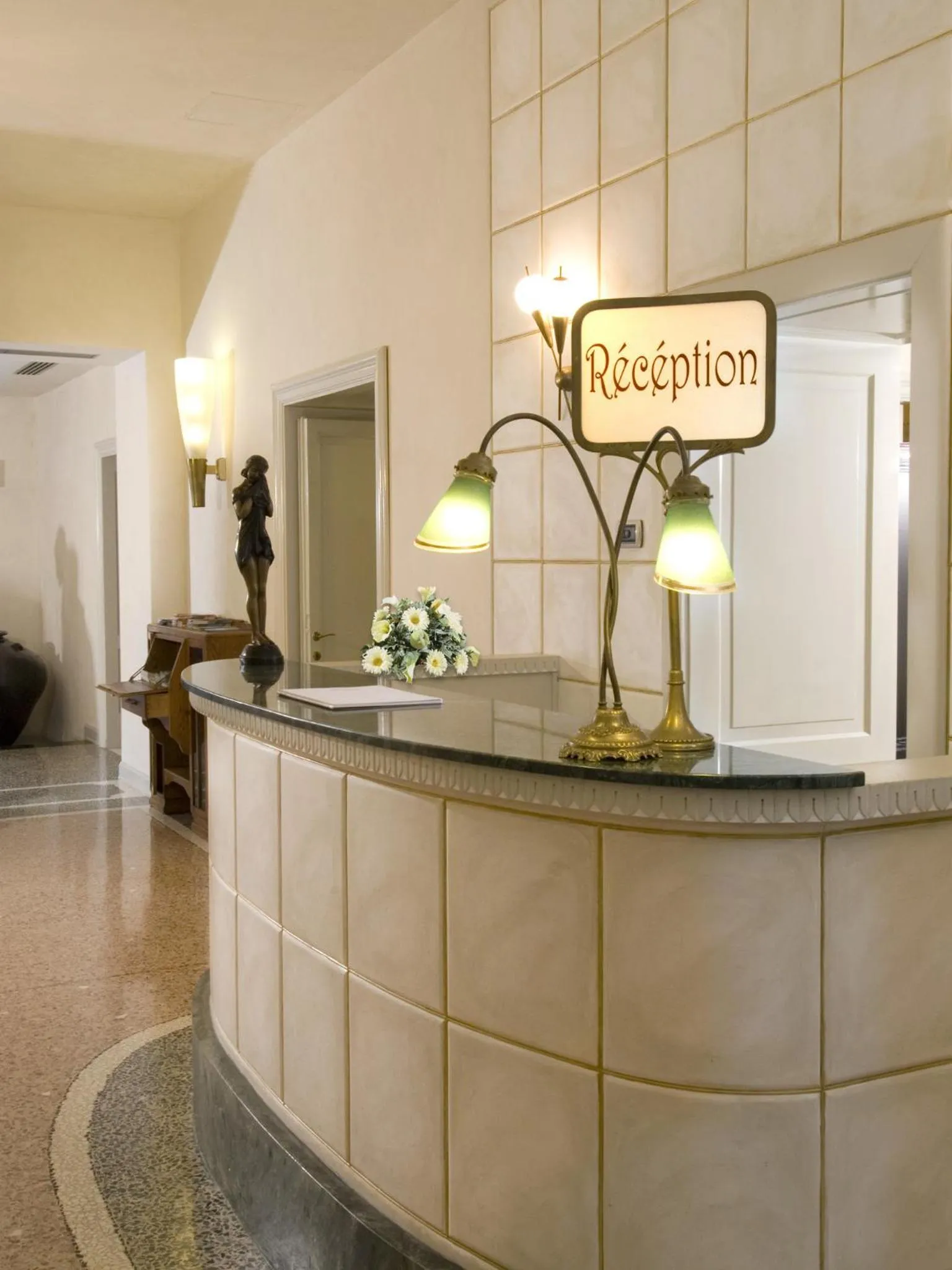 Lobby or reception in Hotel Milano