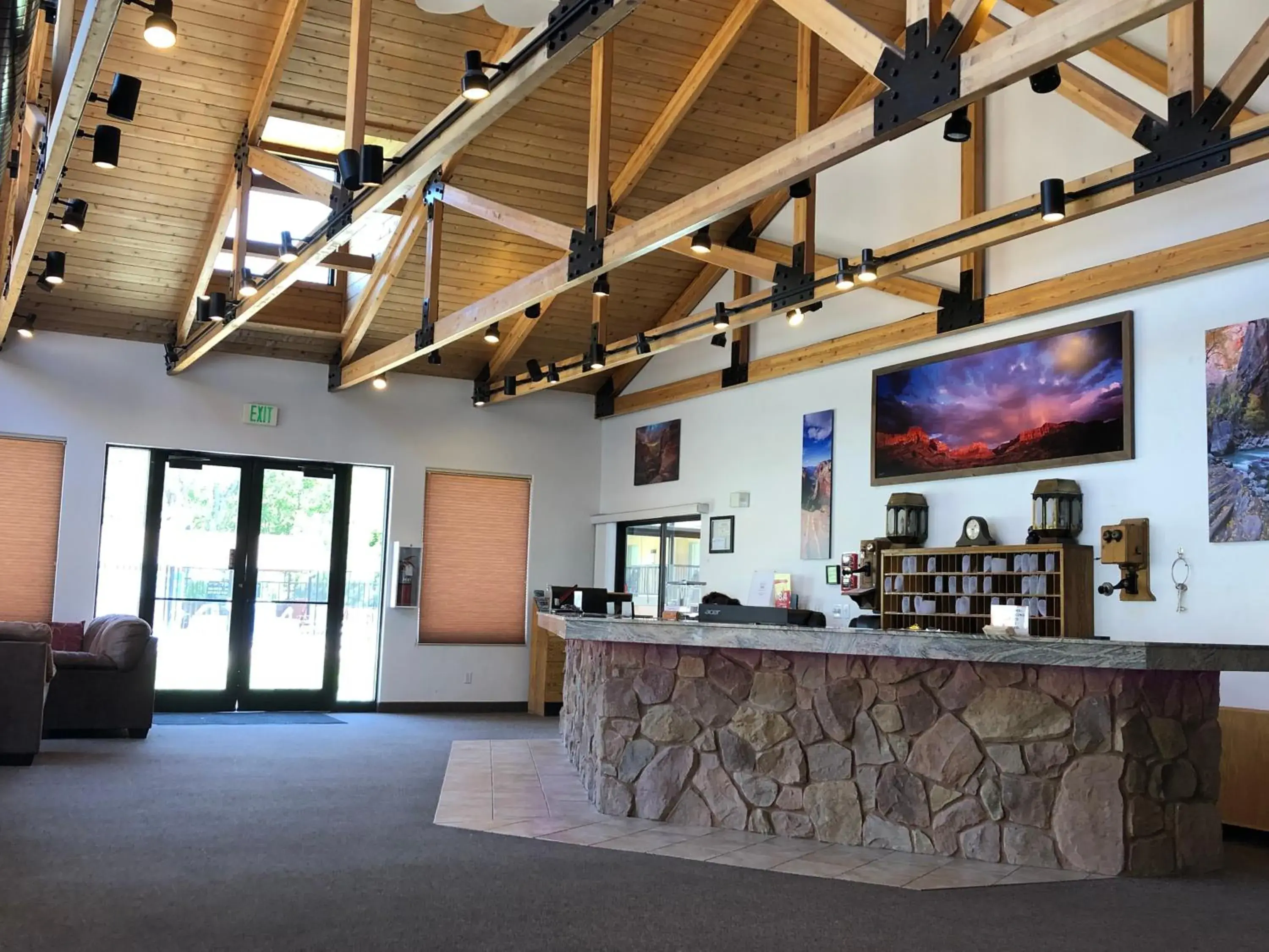 Lobby or reception in Bumbleberry Inn Lobby or reception in Bumbleberry Inn