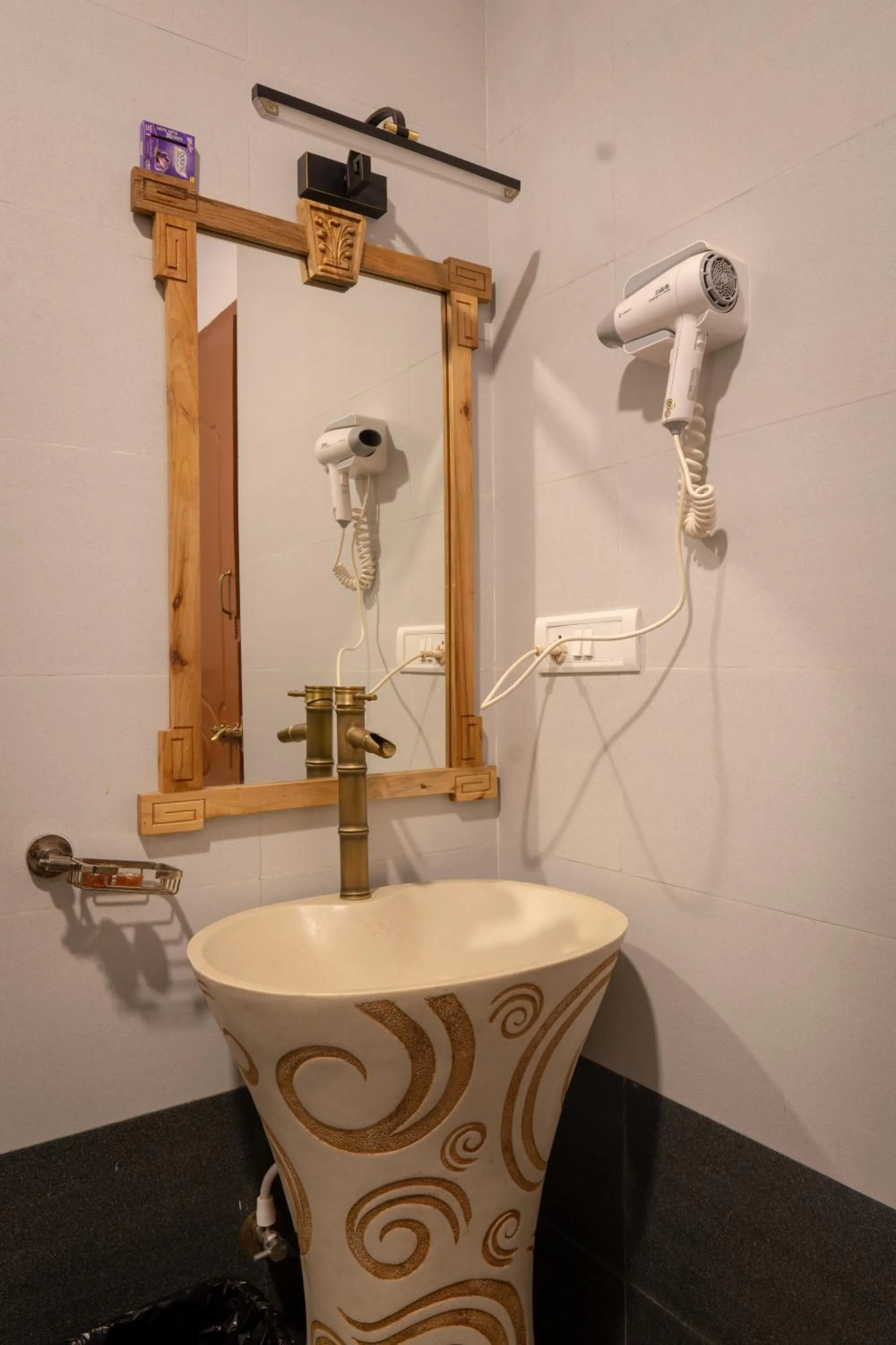 Bathroom in Alcove Resort Vagator